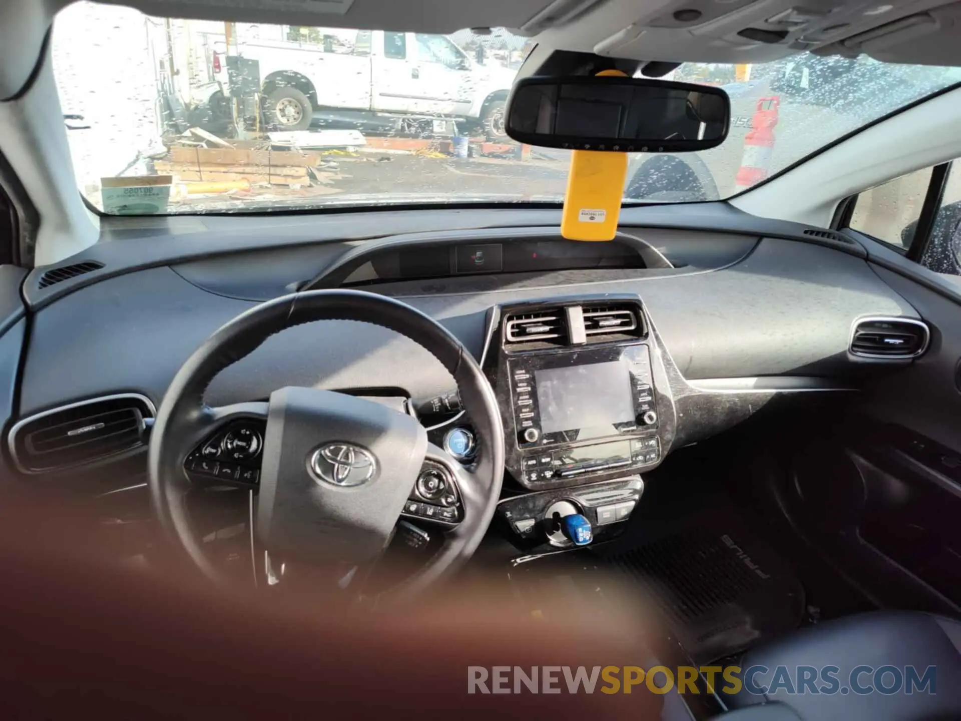 44 Фотография поврежденного автомобиля JTDKAMFU7M3136329 TOYOTA PRIUS 2021