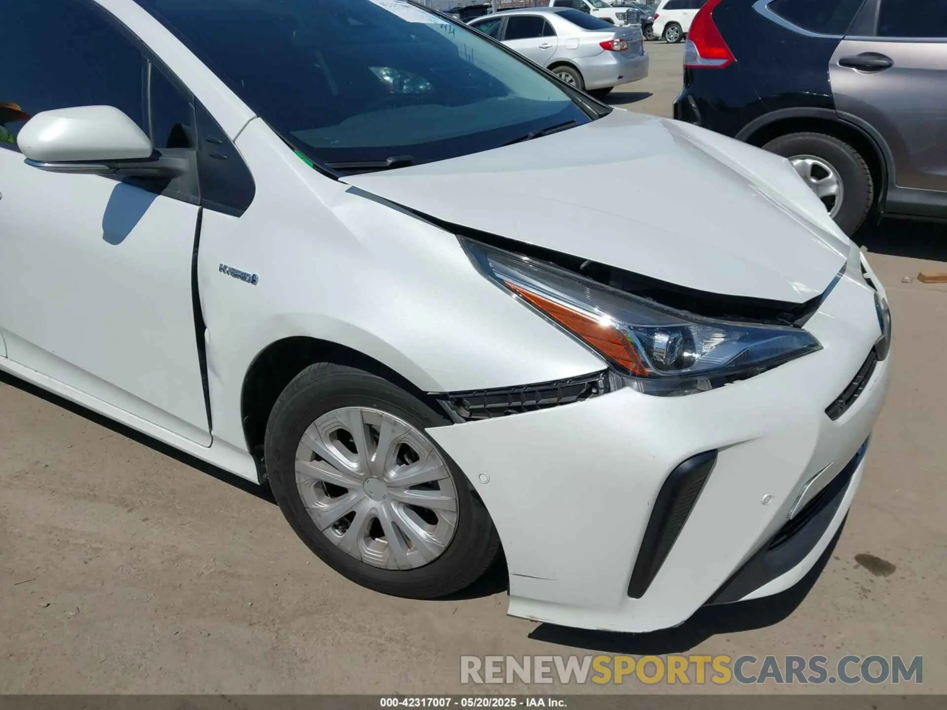 18 Photograph of a damaged car JTDKAMFU8M3135142 TOYOTA PRIUS 2021