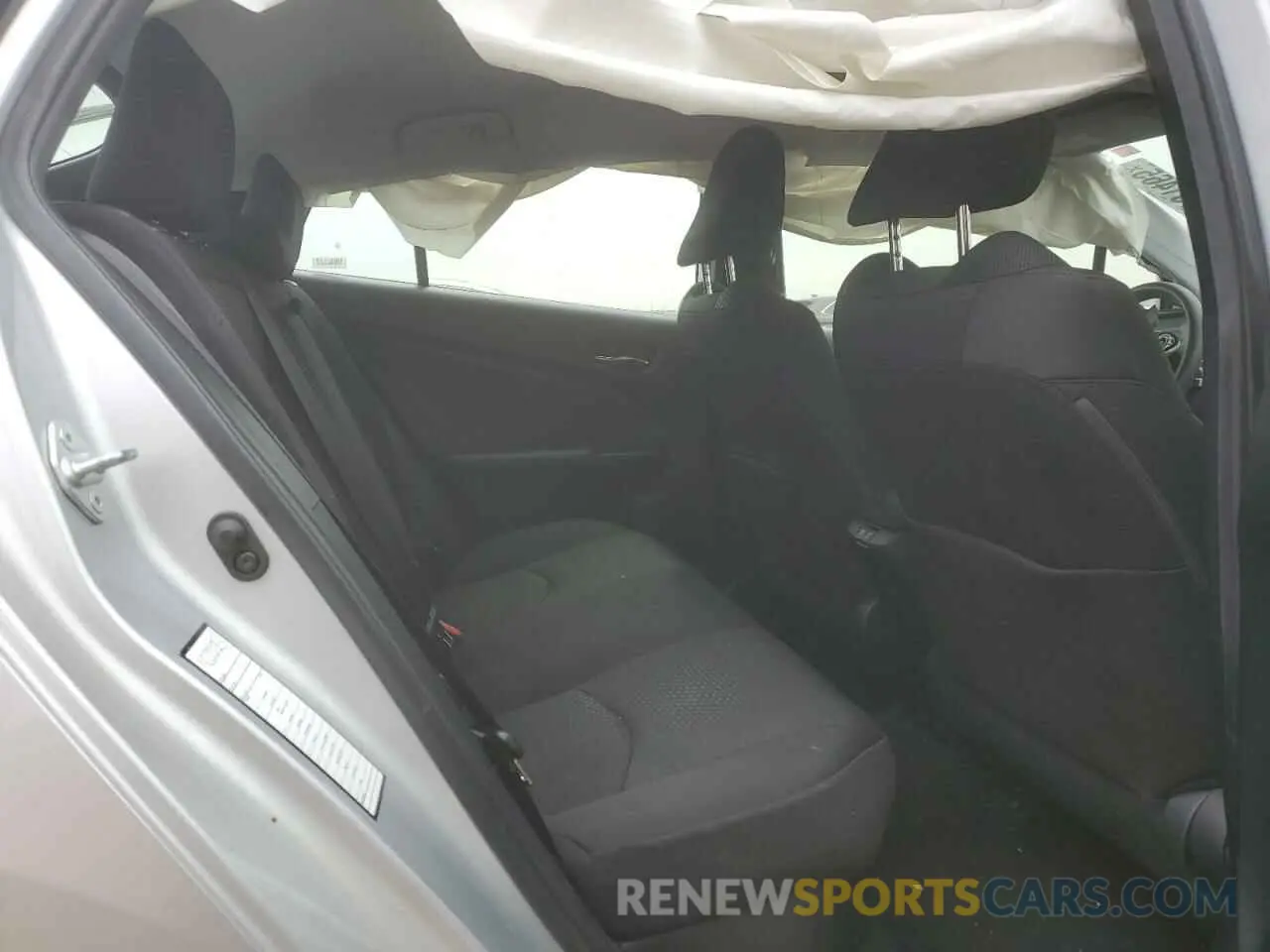 10 Photograph of a damaged car JTDKAMFU8M3150319 TOYOTA PRIUS 2021