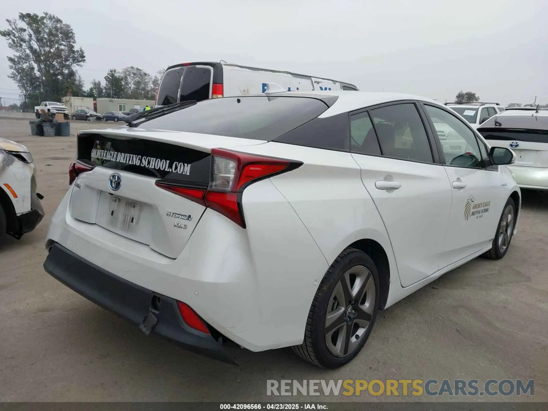 4 Фотография поврежденного автомобиля JTDKAMFUXM3126703 TOYOTA PRIUS 2021