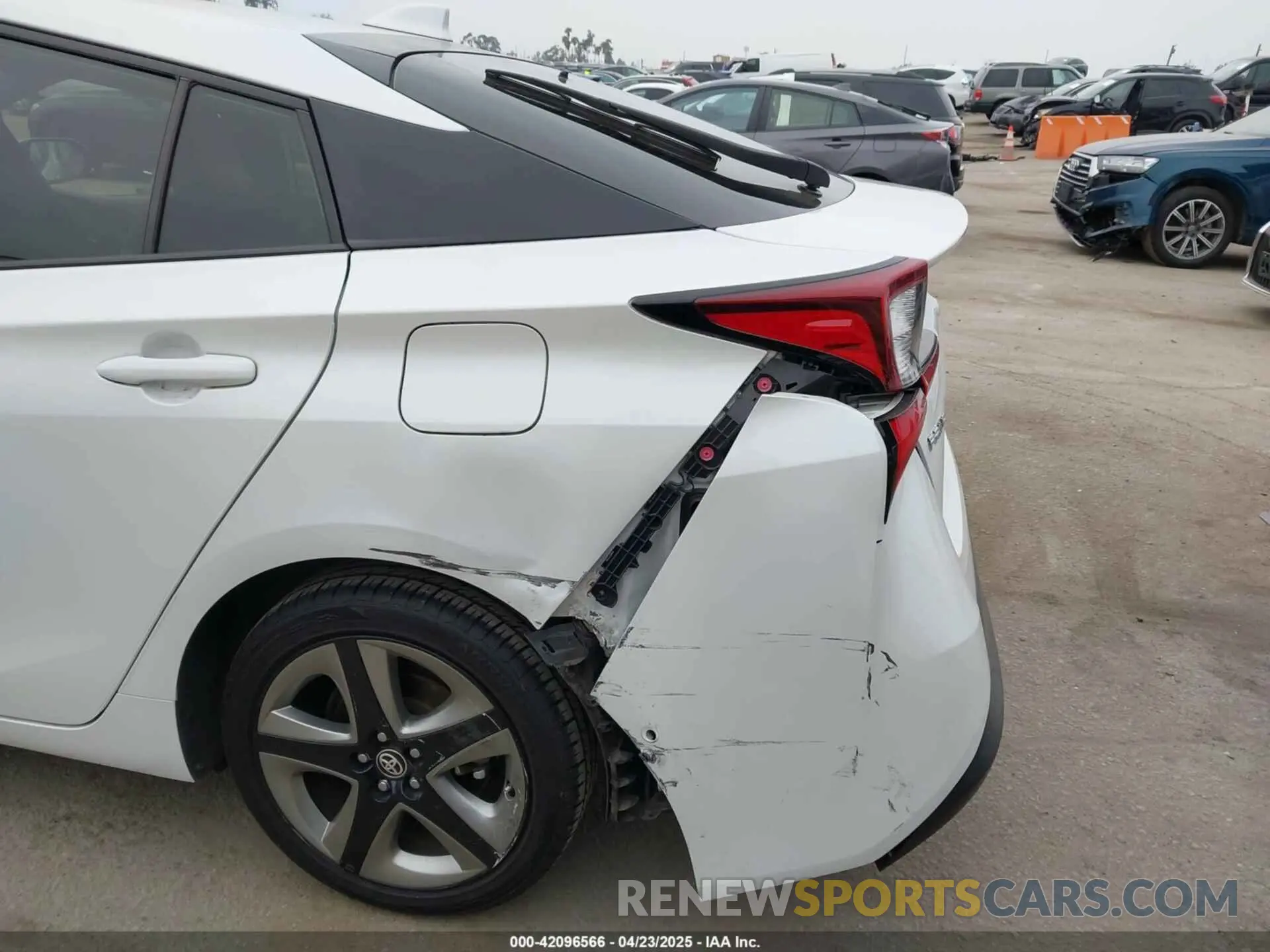 6 Фотография поврежденного автомобиля JTDKAMFUXM3126703 TOYOTA PRIUS 2021
