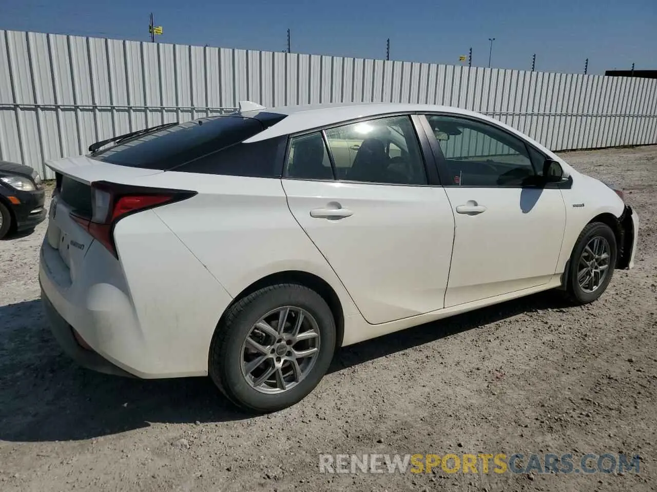 3 Фотография поврежденного автомобиля JTDL9MFU0M3024212 TOYOTA PRIUS 2021