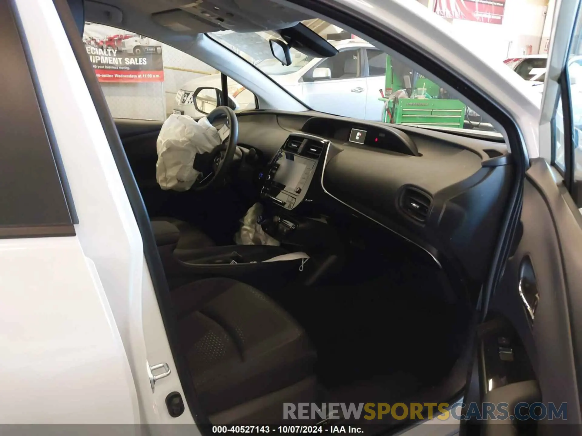 5 Фотография поврежденного автомобиля JTDL9MFU1M3028916 TOYOTA PRIUS 2021