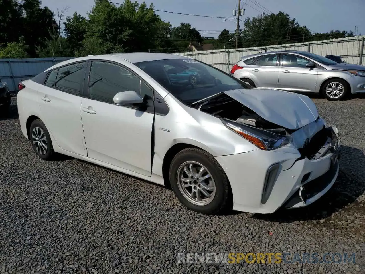 4 Photograph of a damaged car JTDL9MFU1M3031184 TOYOTA PRIUS 2021