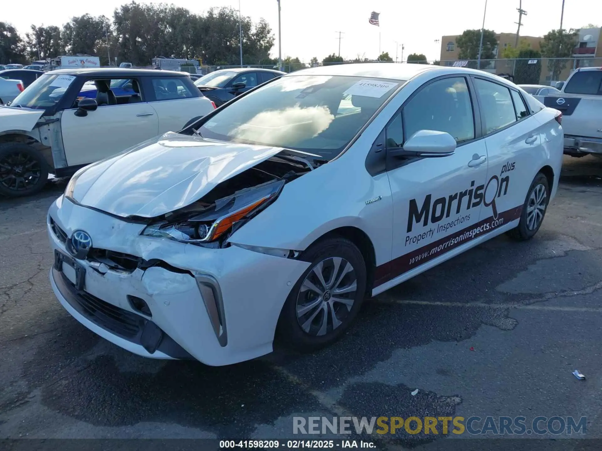 2 Photograph of a damaged car JTDL9MFU8M3027617 TOYOTA PRIUS 2021