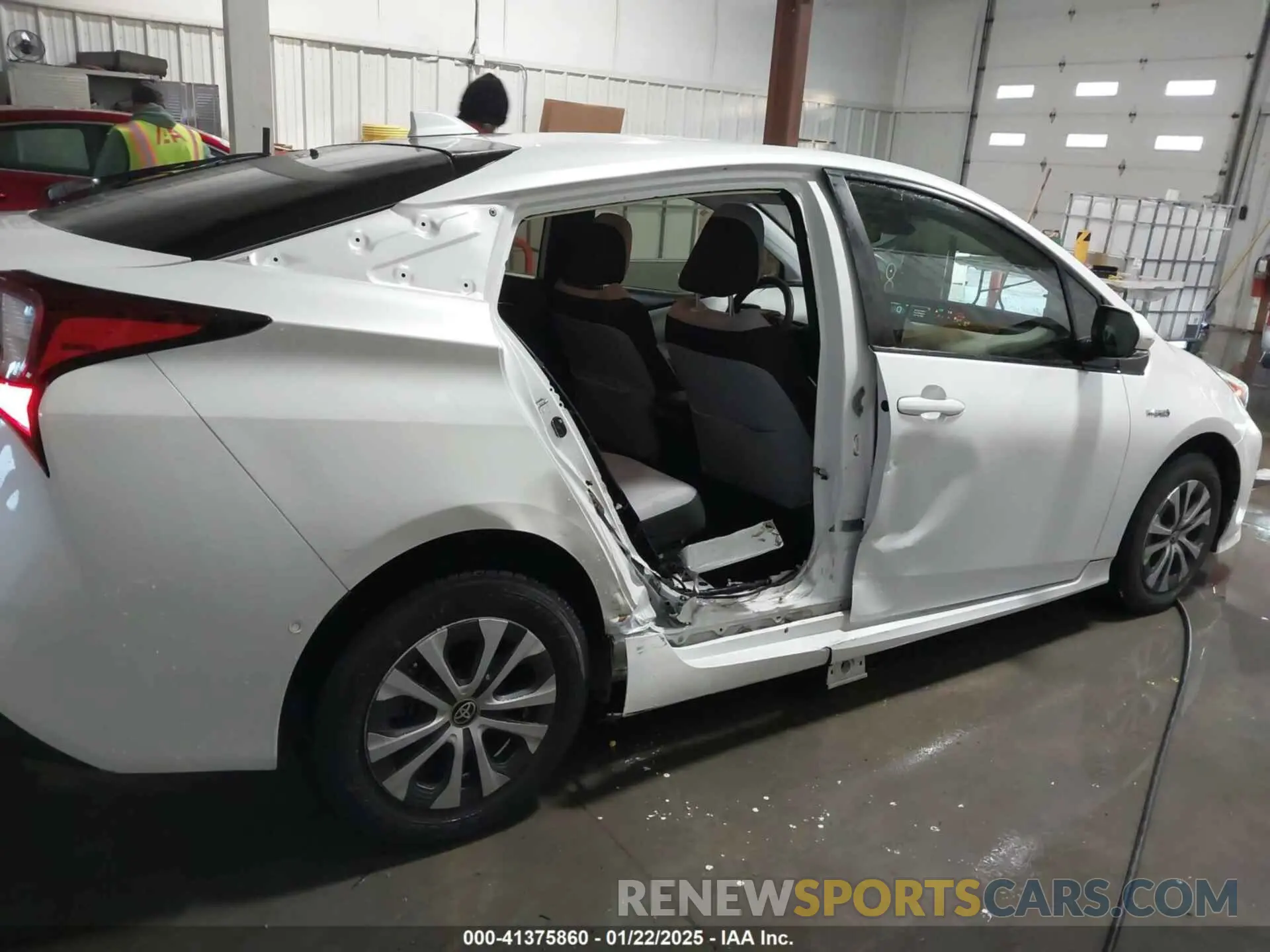 6 Фотография поврежденного автомобиля JTDL9MFU9M3025214 TOYOTA PRIUS 2021