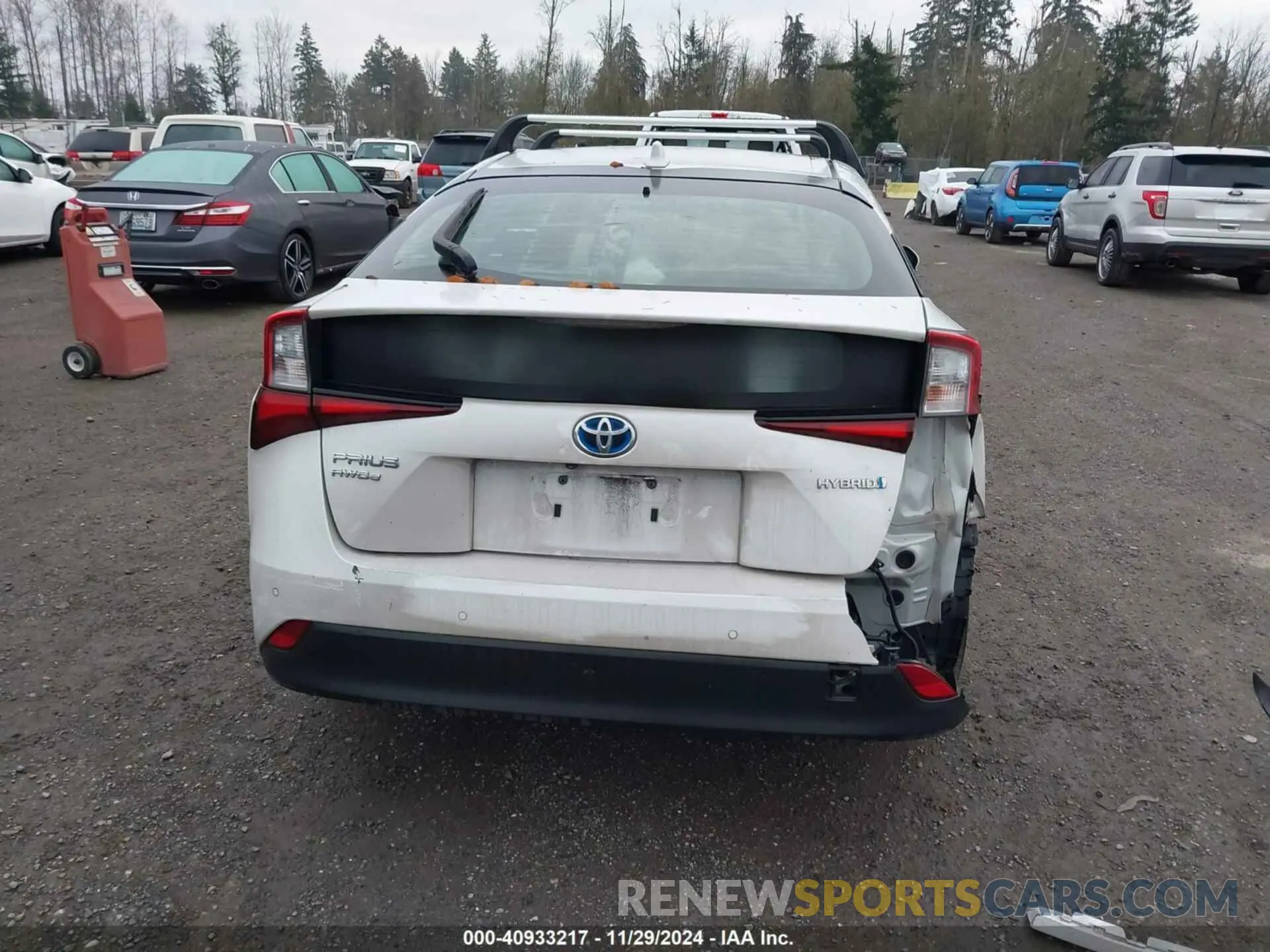 16 Photograph of a damaged car JTDL9MFU9M3027383 TOYOTA PRIUS 2021