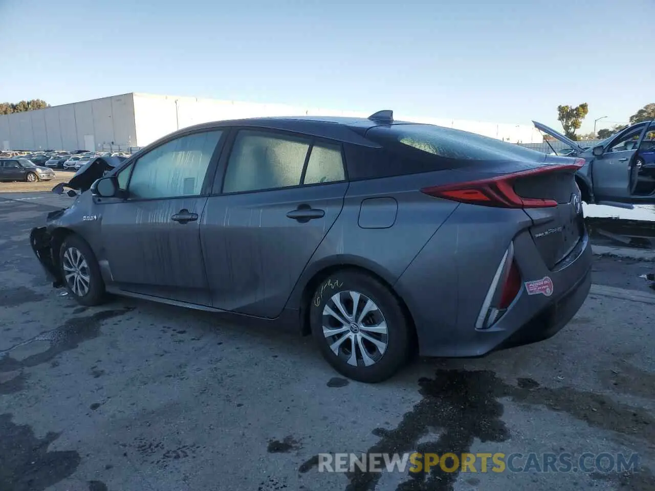 2 Photograph of a damaged car JTDKAMFP1N3197624 TOYOTA PRIUS 2022