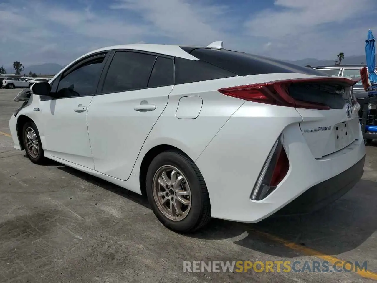 2 Photograph of a damaged car JTDKAMFP5N3225389 TOYOTA PRIUS 2022