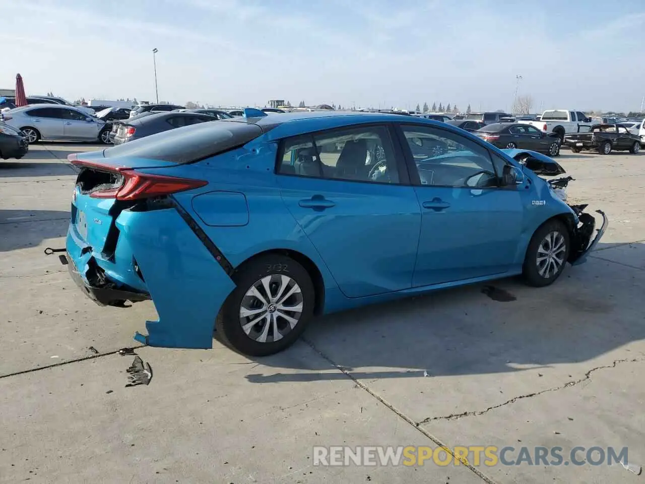 3 Фотография поврежденного автомобиля JTDKAMFP5N3229099 TOYOTA PRIUS 2022
