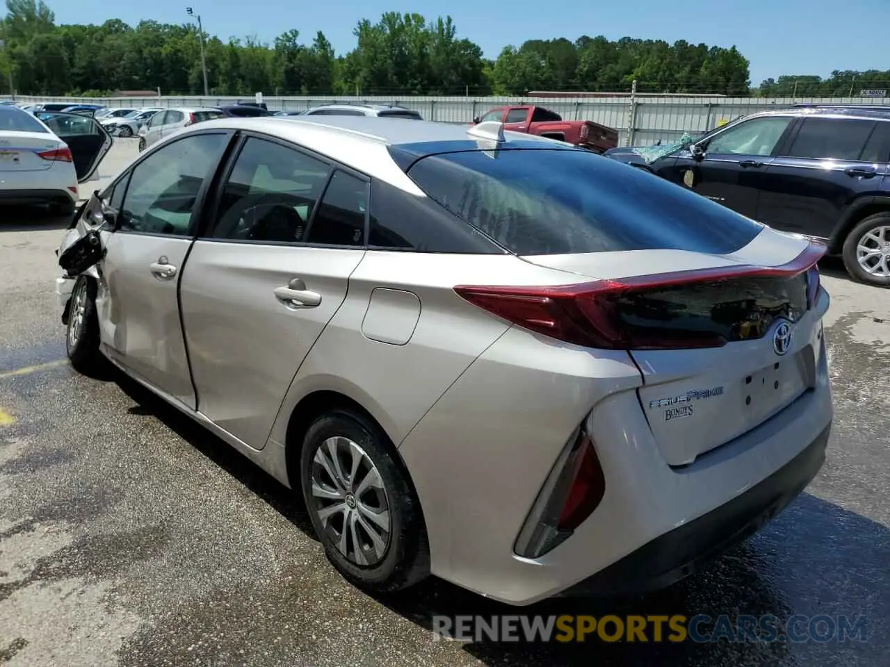 2 Фотография поврежденного автомобиля JTDKAMFP6N3206513 TOYOTA PRIUS 2022