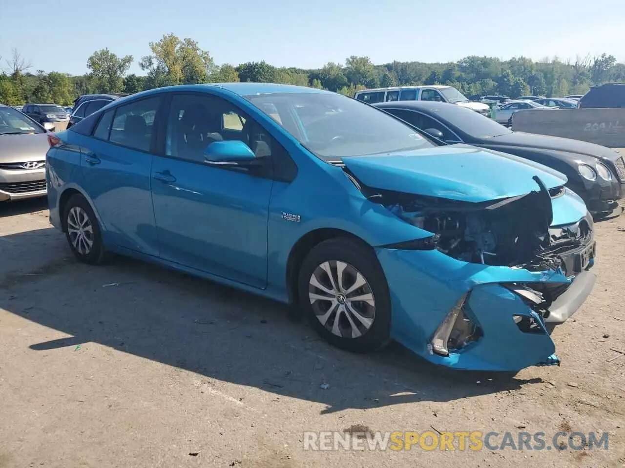 4 Photograph of a damaged car JTDKAMFP7N3217360 TOYOTA PRIUS 2022