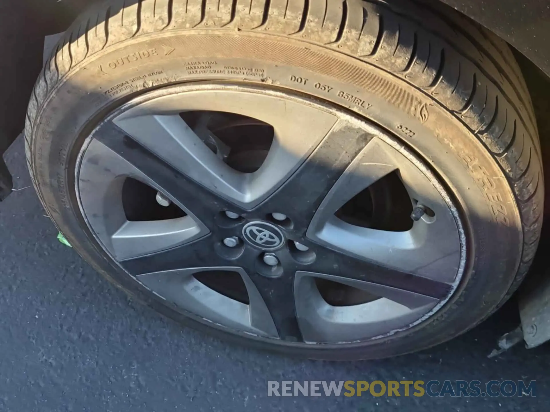 18 Photograph of a damaged car JTDKAMFU0N3159985 TOYOTA PRIUS 2022
