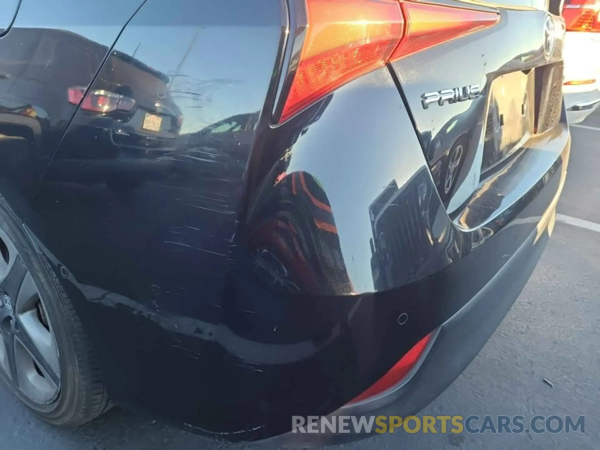 48 Photograph of a damaged car JTDKAMFU0N3159985 TOYOTA PRIUS 2022