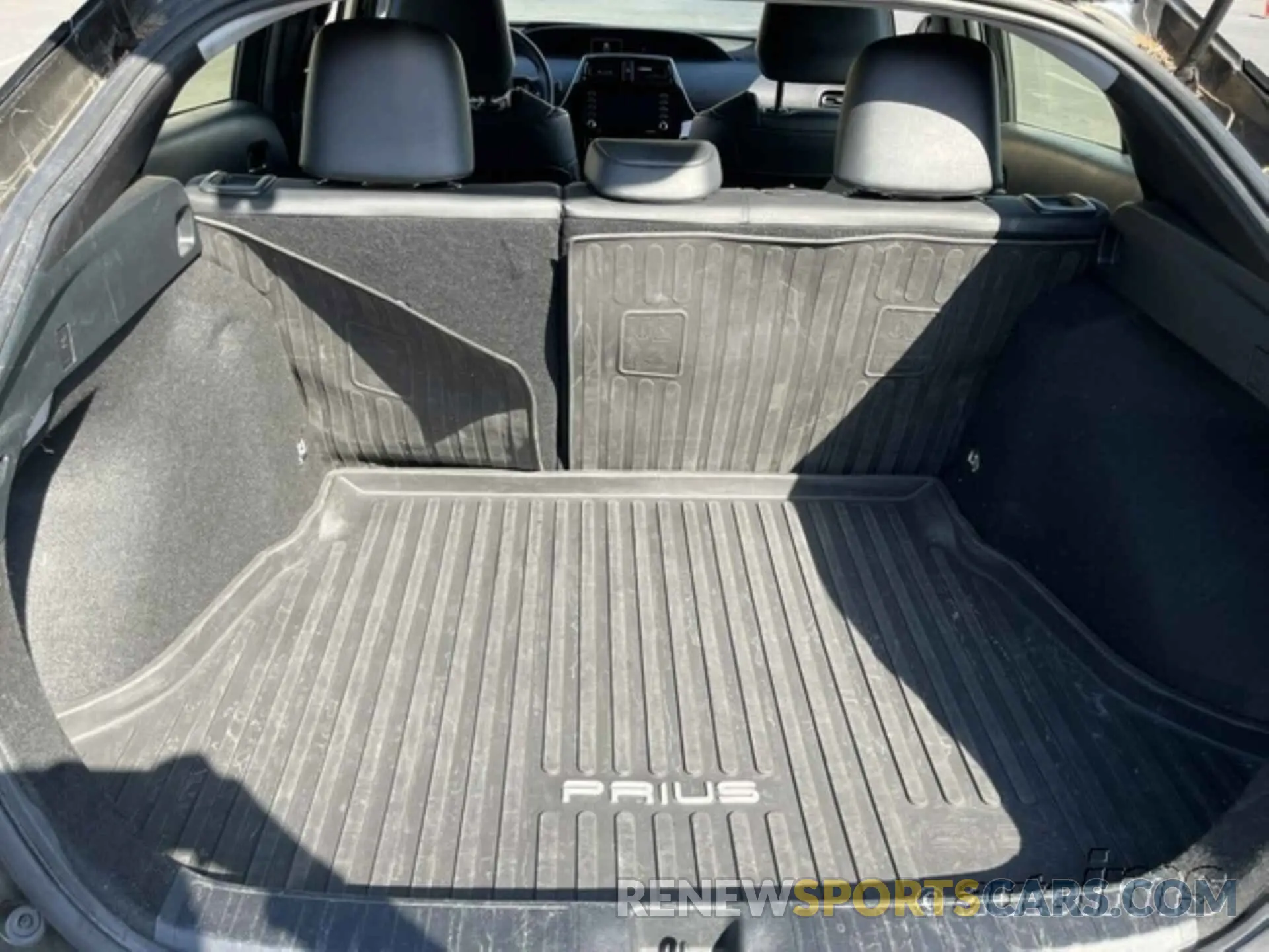 18 Фотография поврежденного автомобиля JTDKAMFU0N3180450 TOYOTA PRIUS 2022