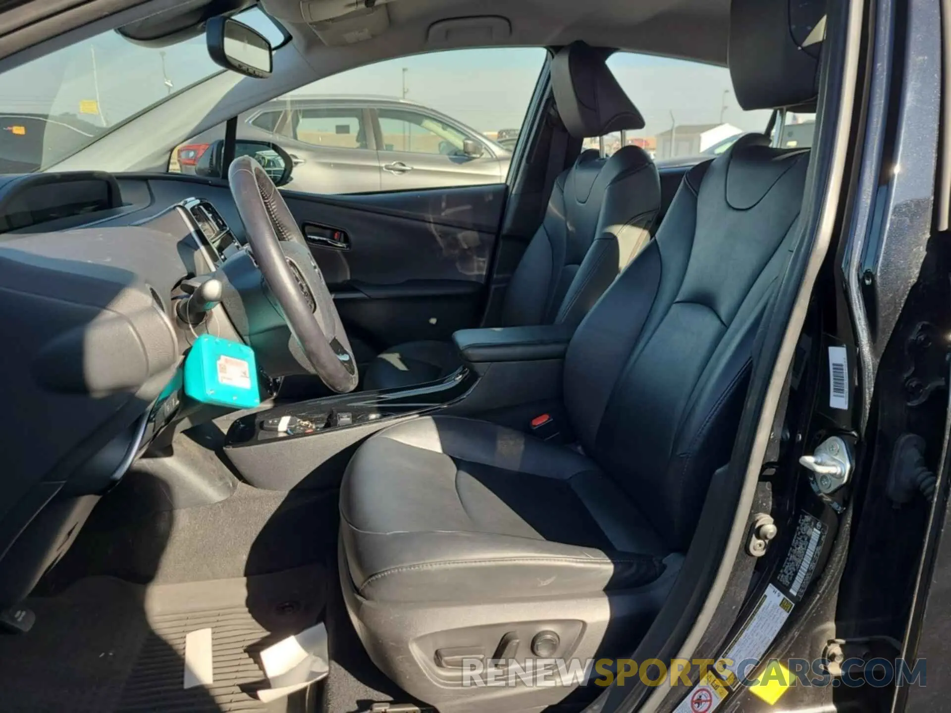 17 Фотография поврежденного автомобиля JTDKAMFU1N3159932 TOYOTA PRIUS 2022