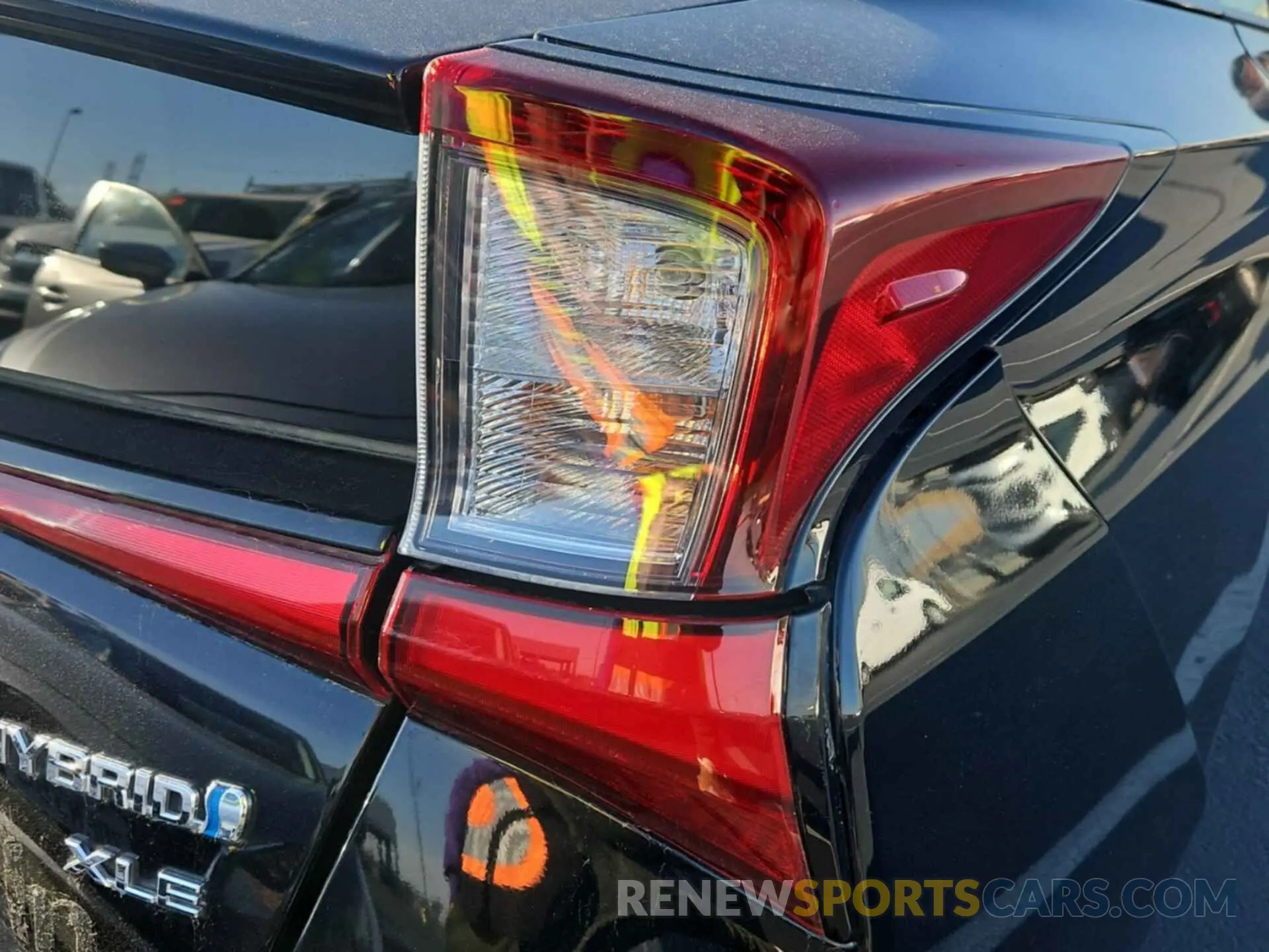 1 Фотография поврежденного автомобиля JTDKAMFU1N3159980 TOYOTA PRIUS 2022
