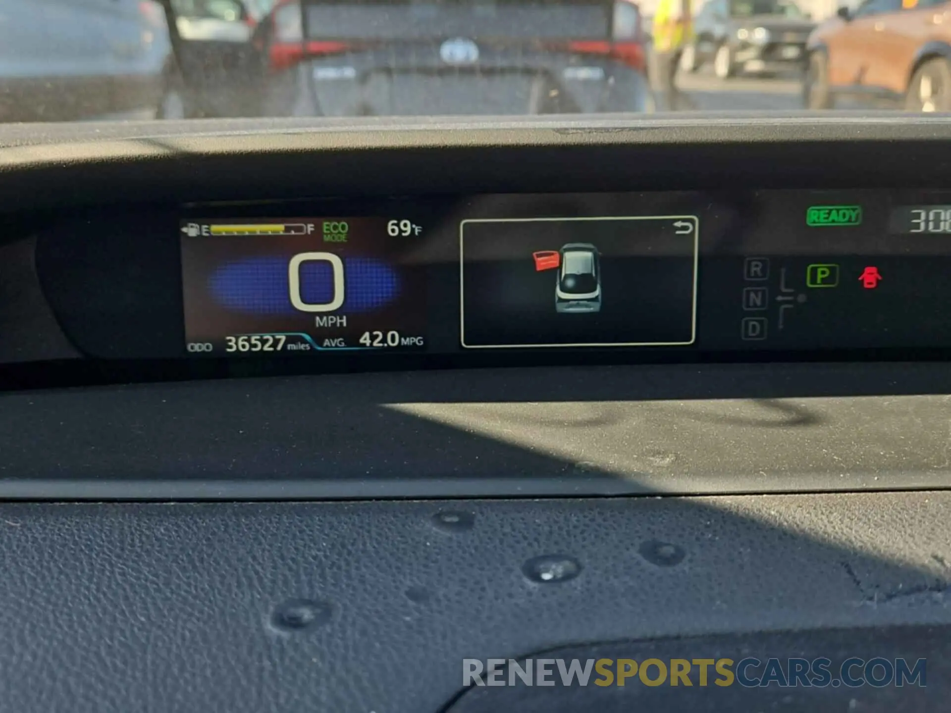 32 Фотография поврежденного автомобиля JTDKAMFU1N3159980 TOYOTA PRIUS 2022