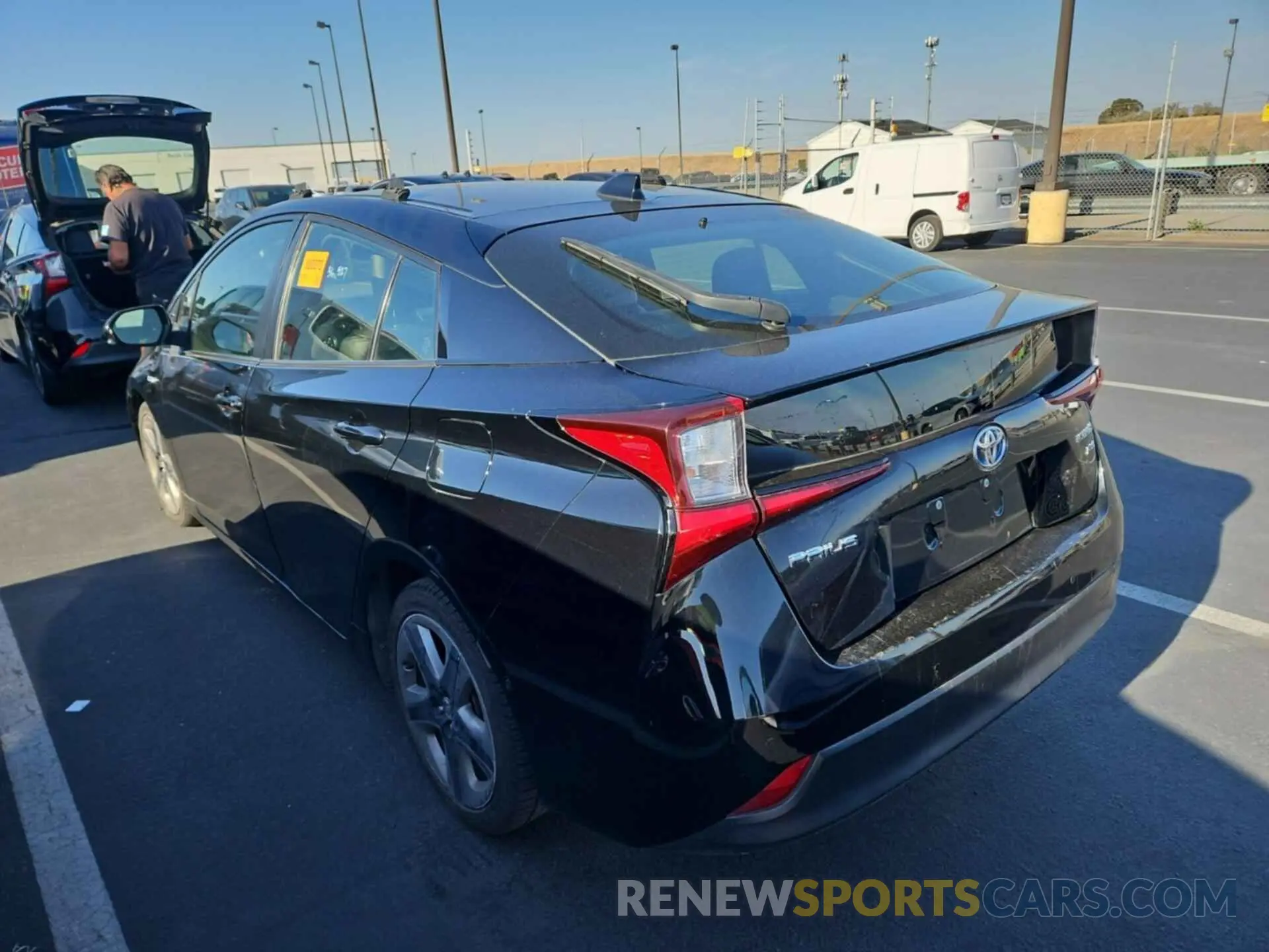 43 Фотография поврежденного автомобиля JTDKAMFU1N3159980 TOYOTA PRIUS 2022