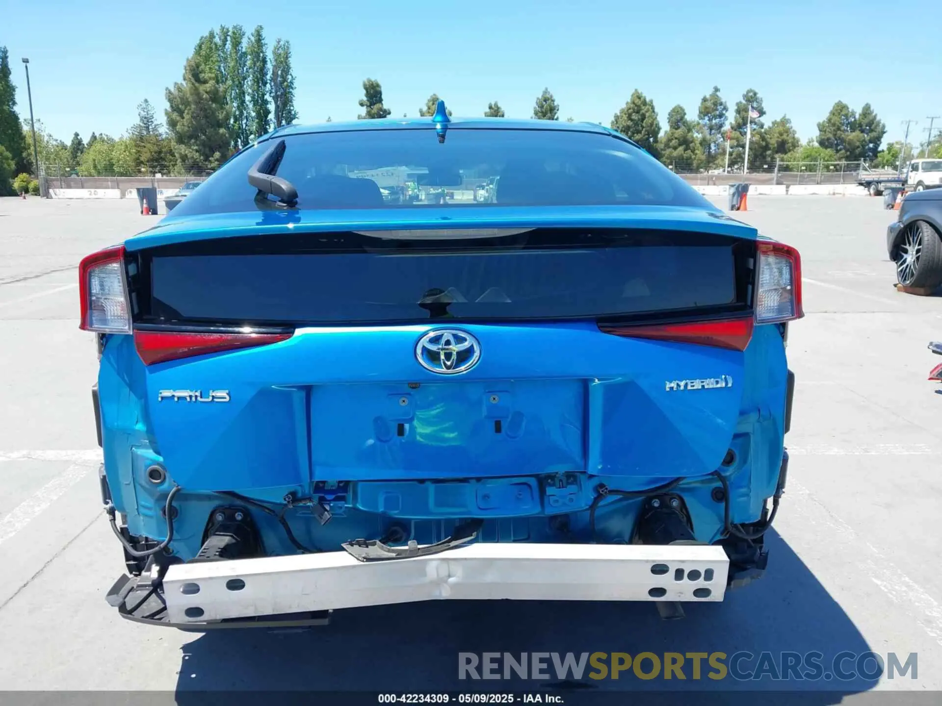 17 Photograph of a damaged car JTDKAMFU1N3164838 TOYOTA PRIUS 2022