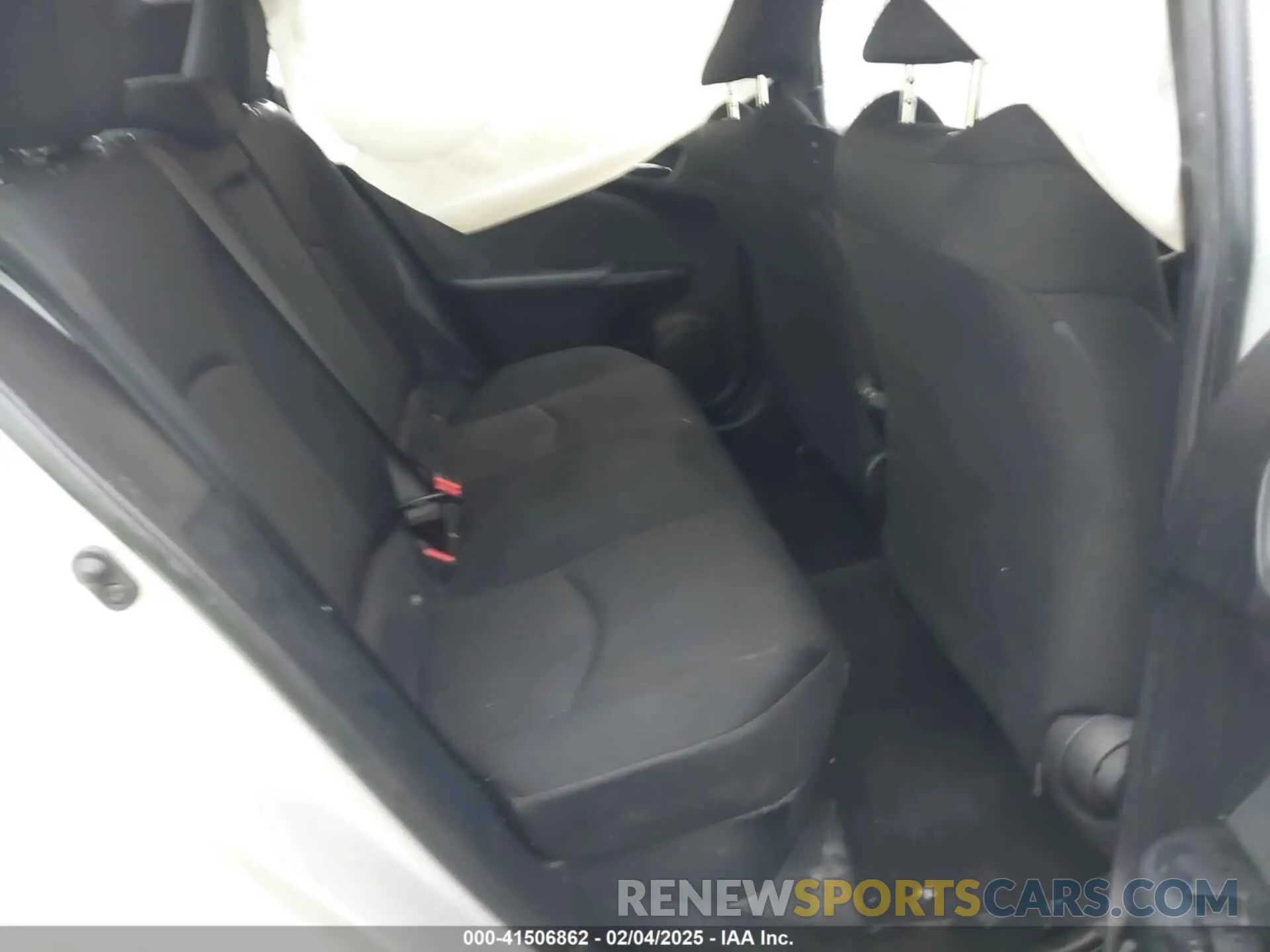 8 Photograph of a damaged car JTDKAMFU1N3177055 TOYOTA PRIUS 2022