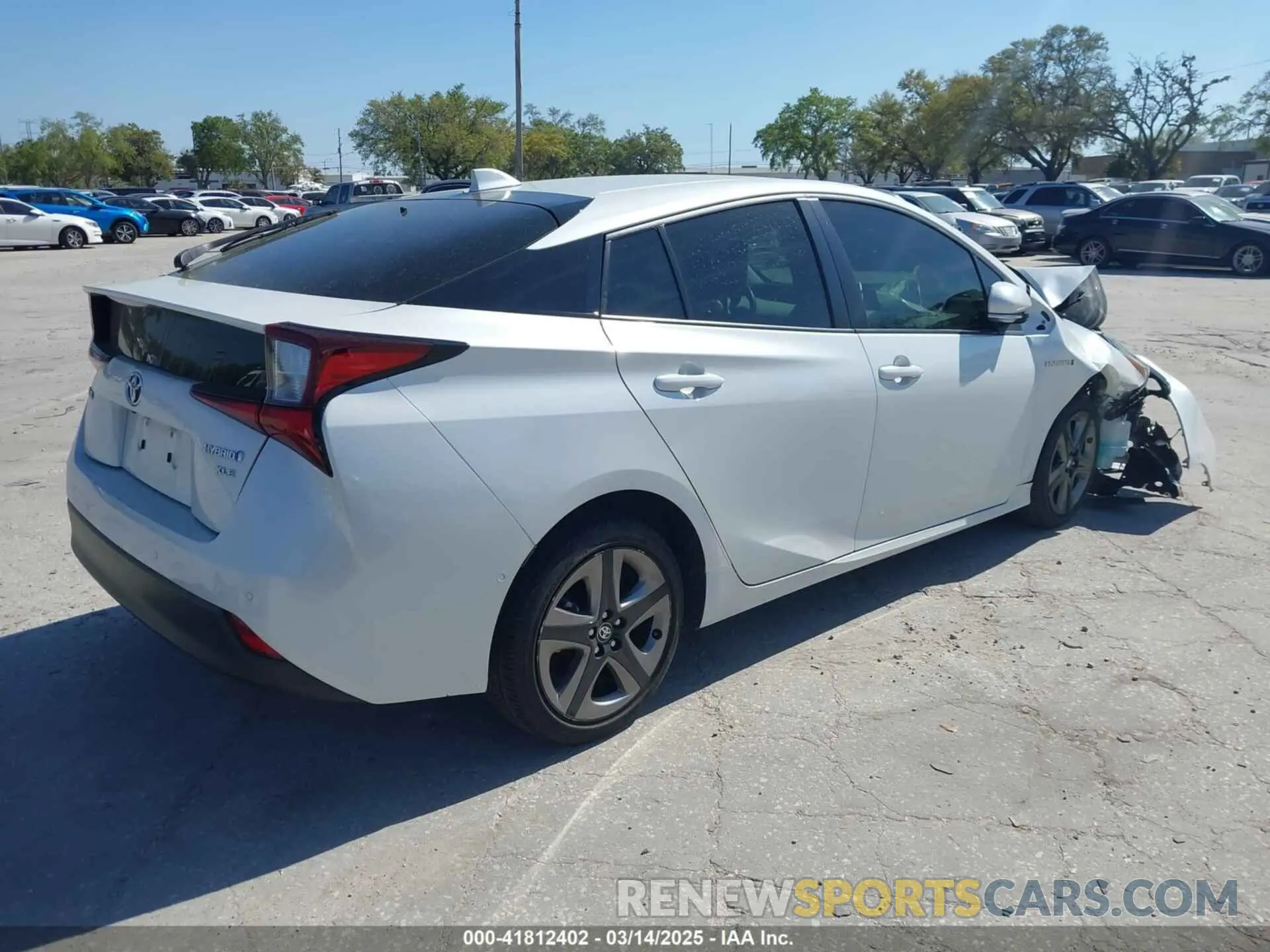 4 Photograph of a damaged car JTDKAMFU1N3177444 TOYOTA PRIUS 2022