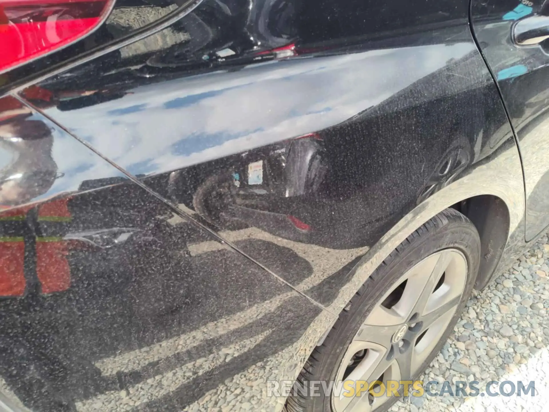 32 Photograph of a damaged car JTDKAMFU2N3160569 TOYOTA PRIUS 2022