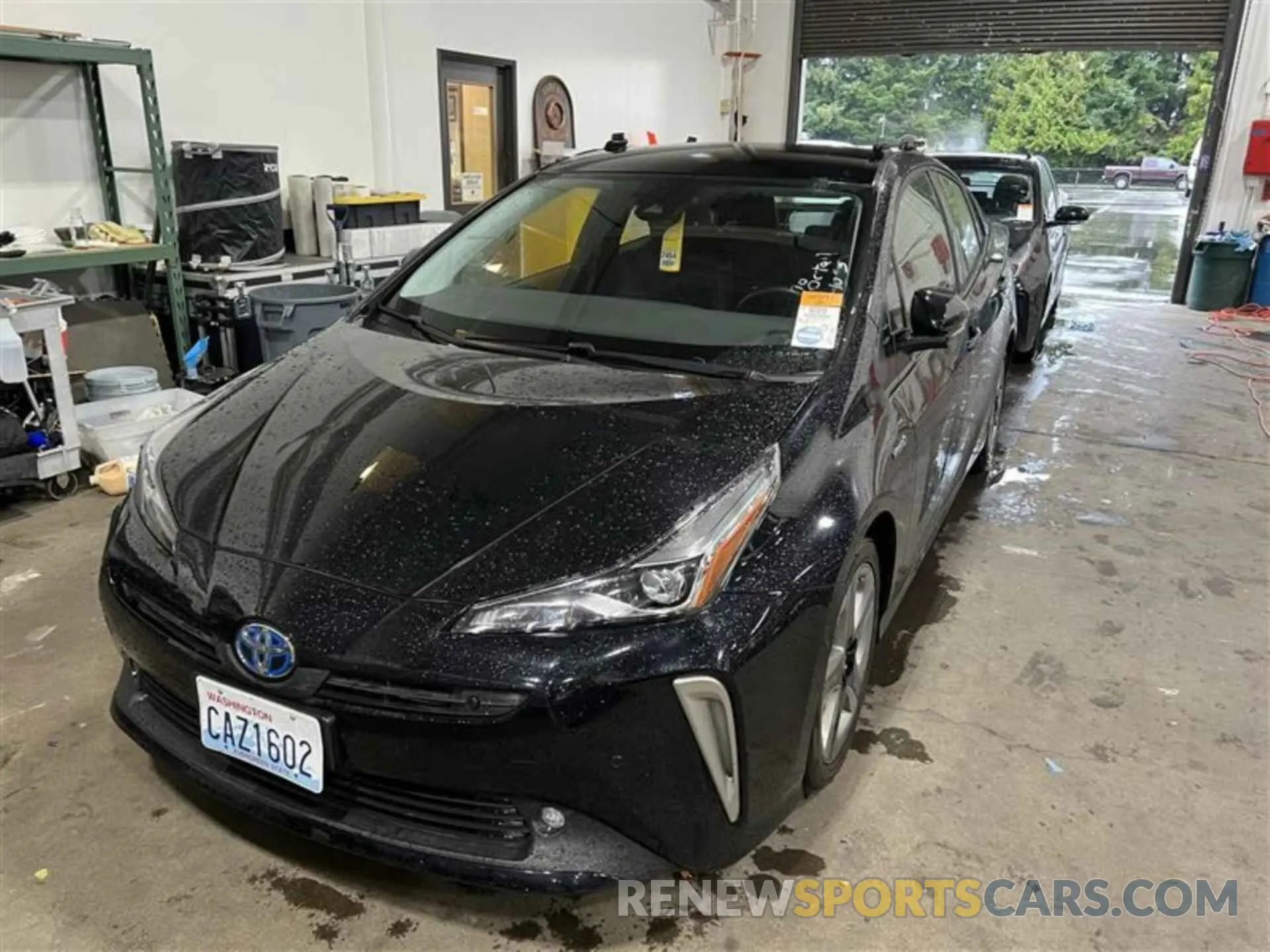 40 Photograph of a damaged car JTDKAMFU2N3160569 TOYOTA PRIUS 2022
