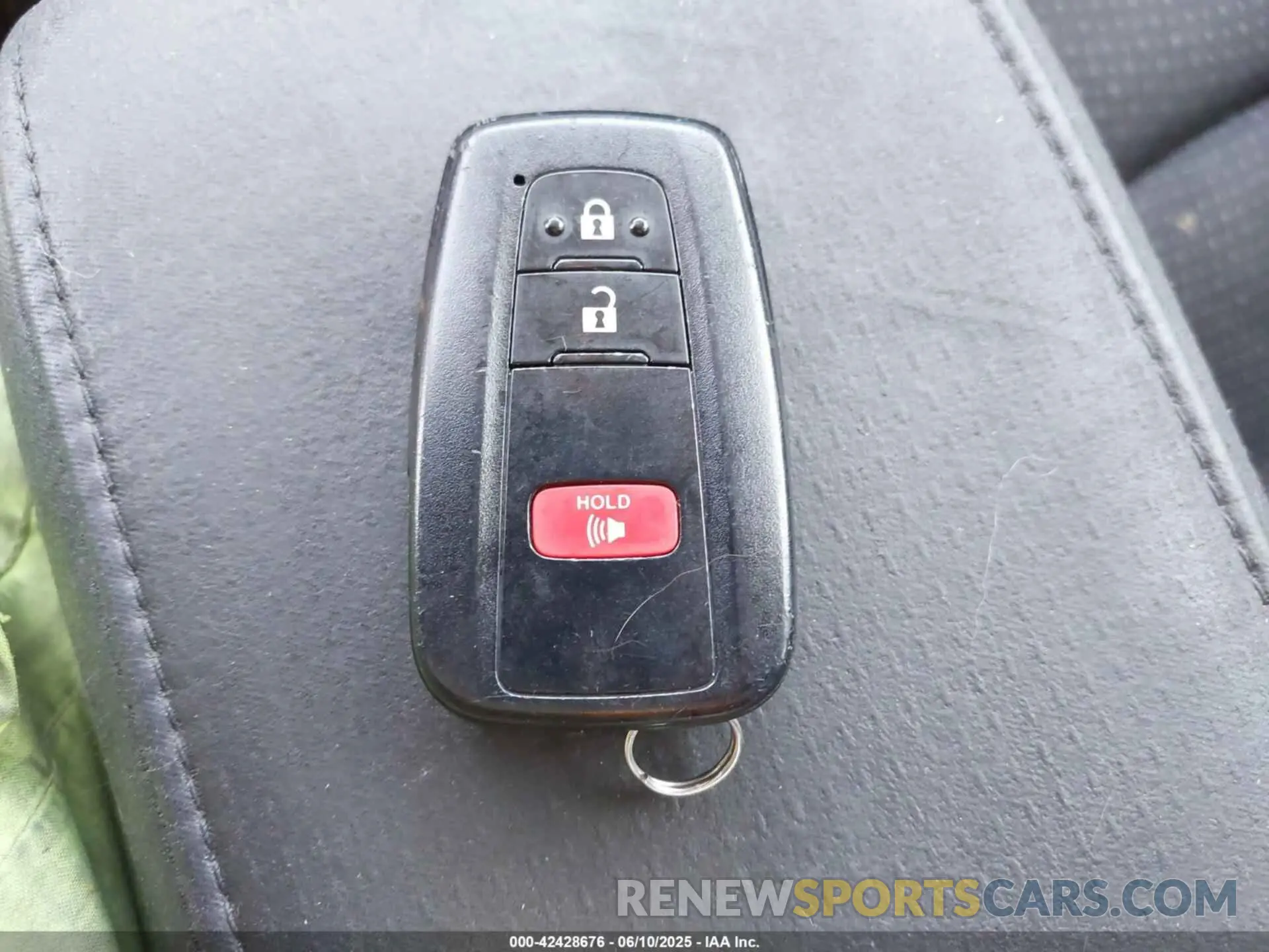 11 Фотография поврежденного автомобиля JTDKAMFU2N3165805 TOYOTA PRIUS 2022