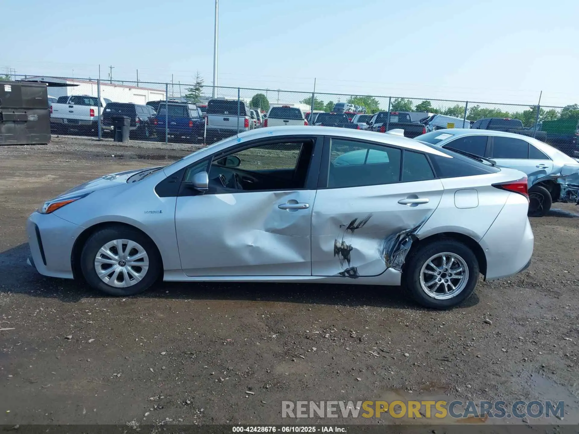 14 Фотография поврежденного автомобиля JTDKAMFU2N3165805 TOYOTA PRIUS 2022
