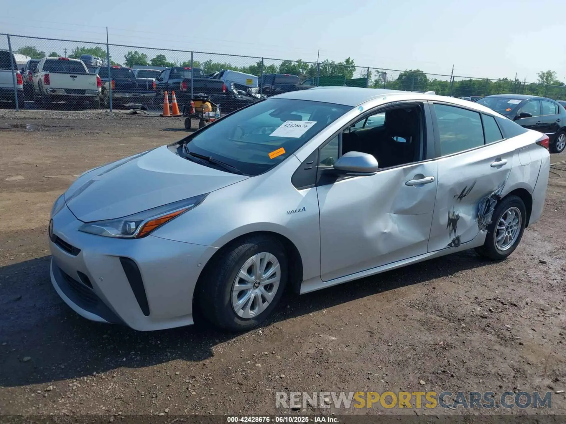 2 Фотография поврежденного автомобиля JTDKAMFU2N3165805 TOYOTA PRIUS 2022