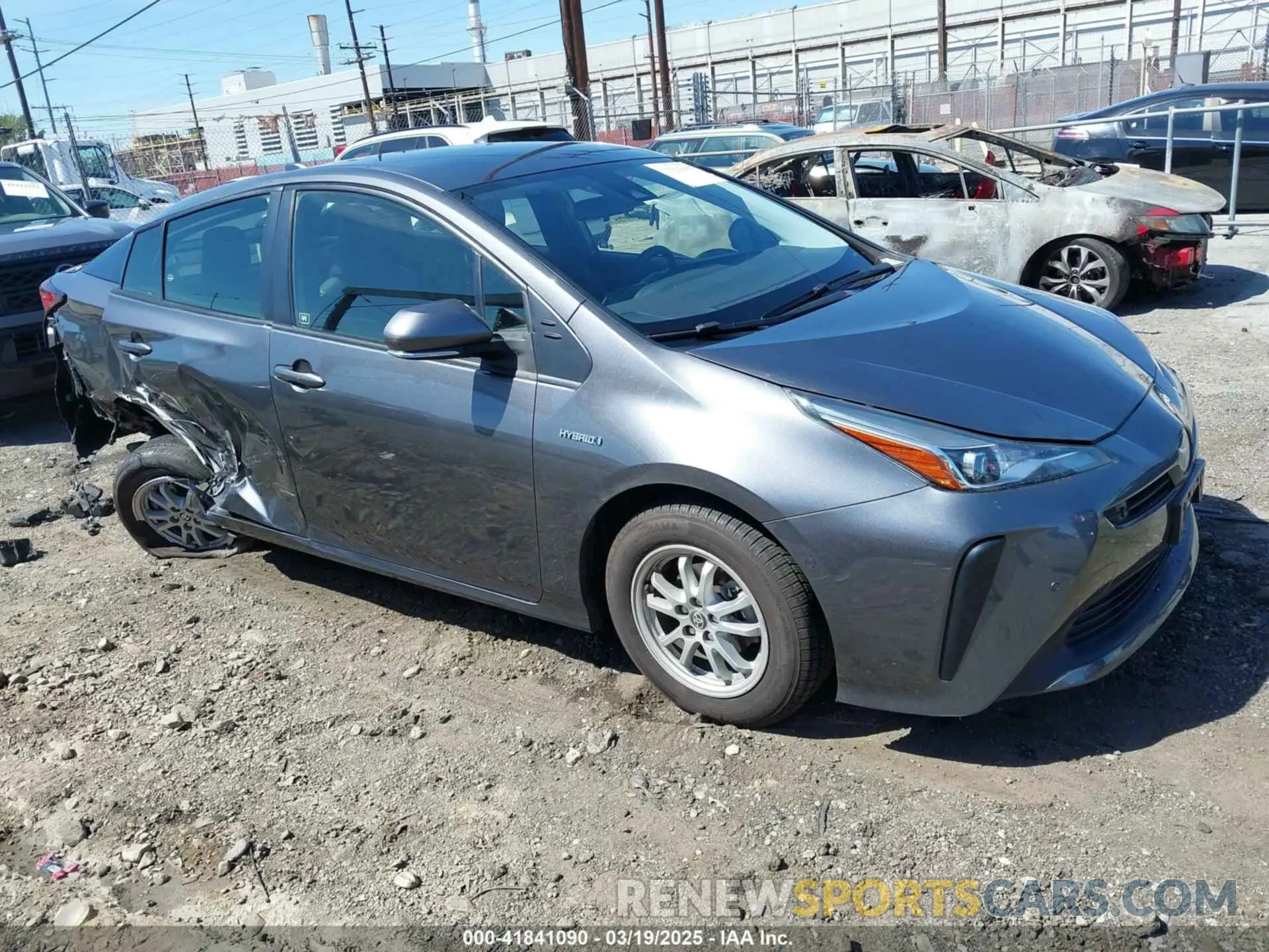 1 Фотография поврежденного автомобиля JTDKAMFU2N3172026 TOYOTA PRIUS 2022