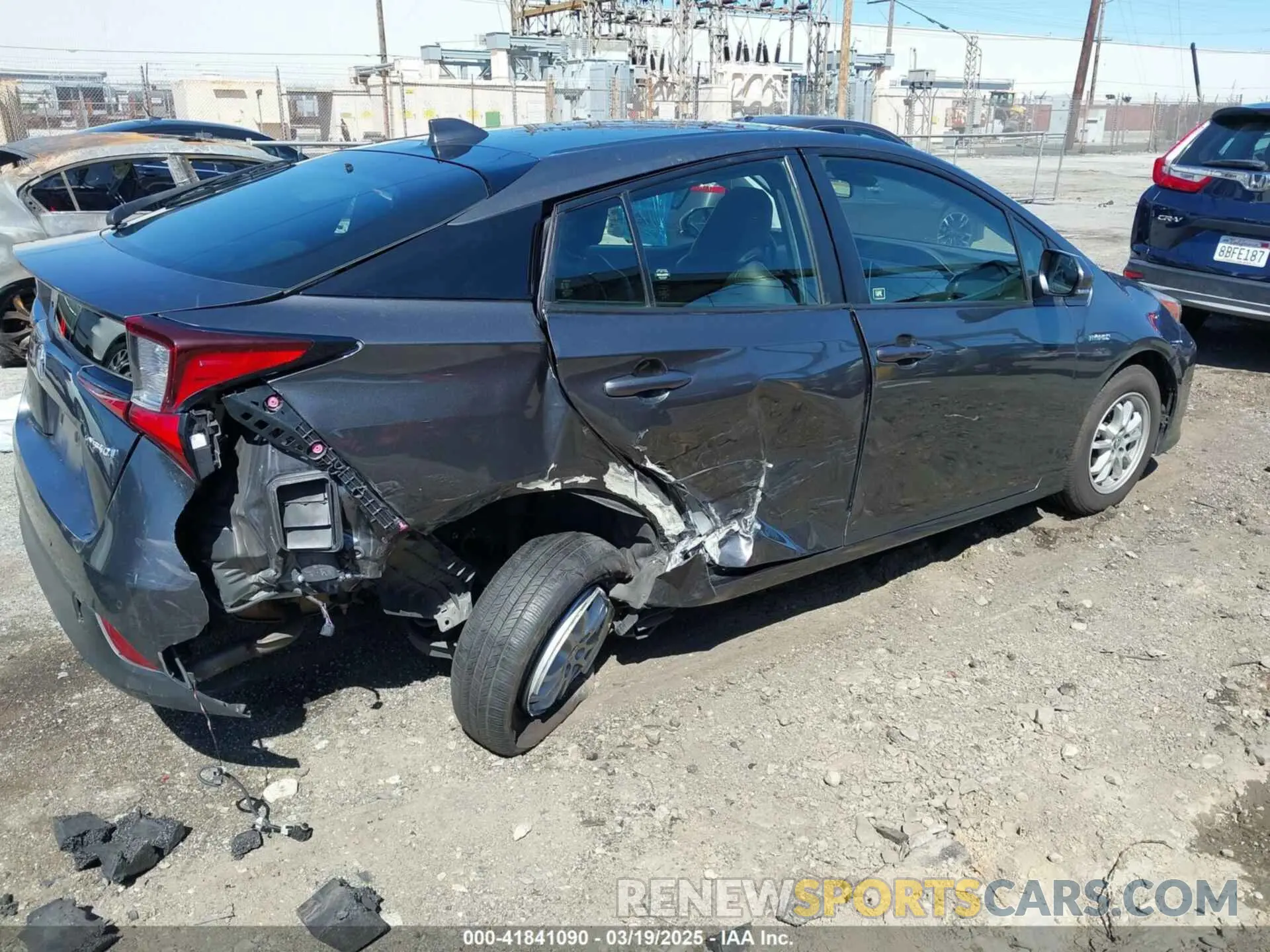 4 Фотография поврежденного автомобиля JTDKAMFU2N3172026 TOYOTA PRIUS 2022
