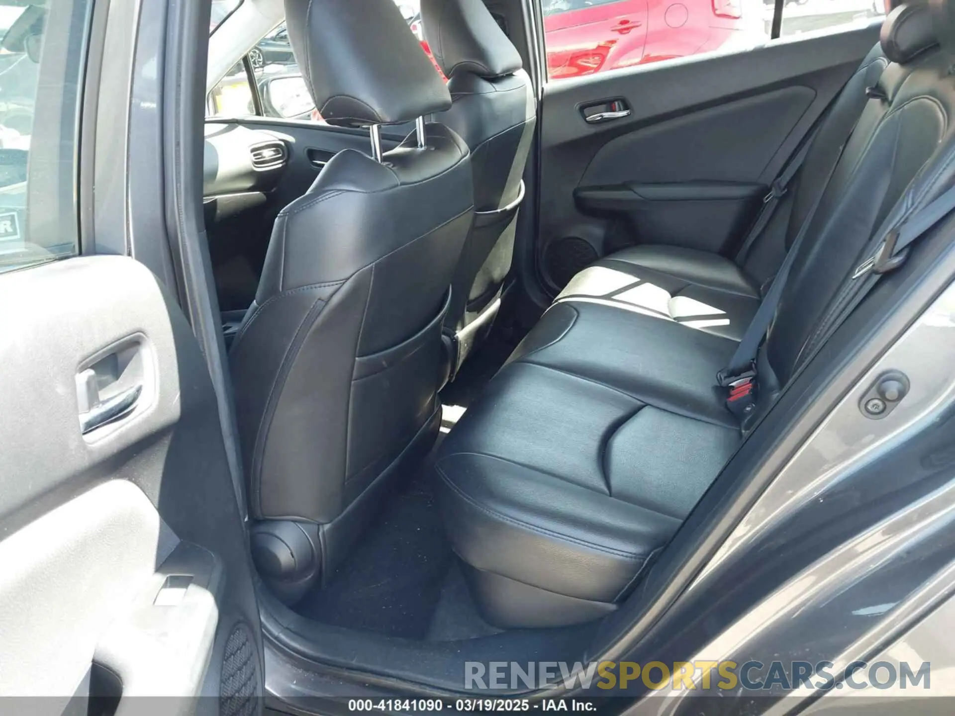 8 Фотография поврежденного автомобиля JTDKAMFU2N3172026 TOYOTA PRIUS 2022