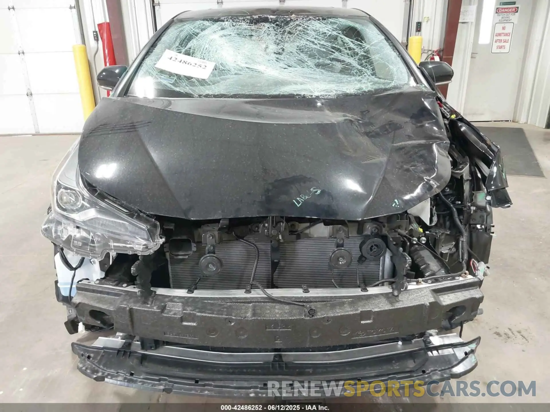 12 Photograph of a damaged car JTDKAMFU2N3186072 TOYOTA PRIUS 2022