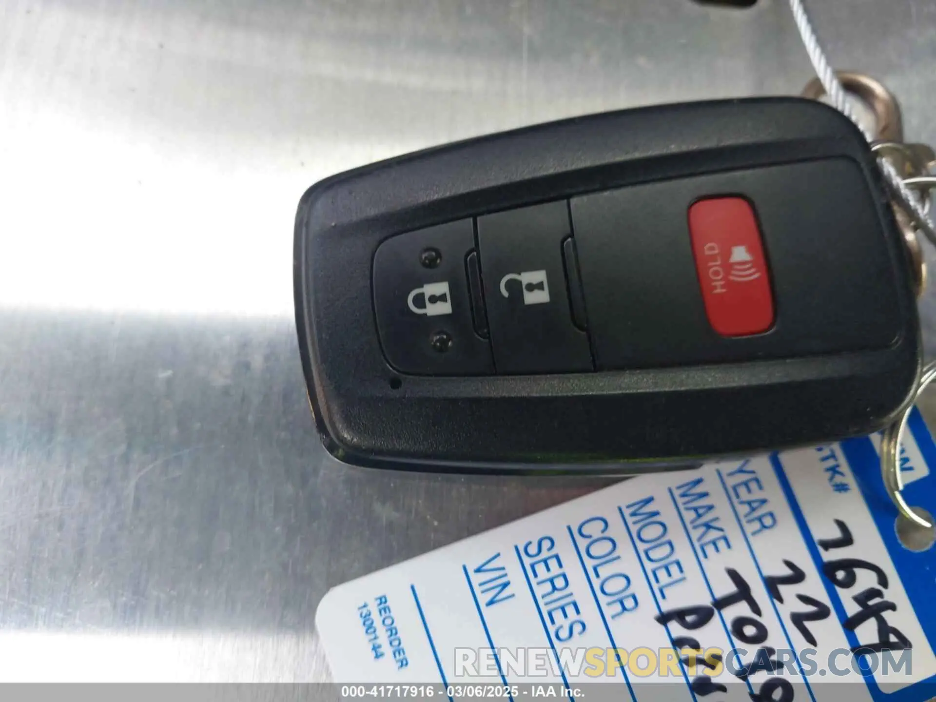 11 Фотография поврежденного автомобиля JTDKAMFU2N3187755 TOYOTA PRIUS 2022