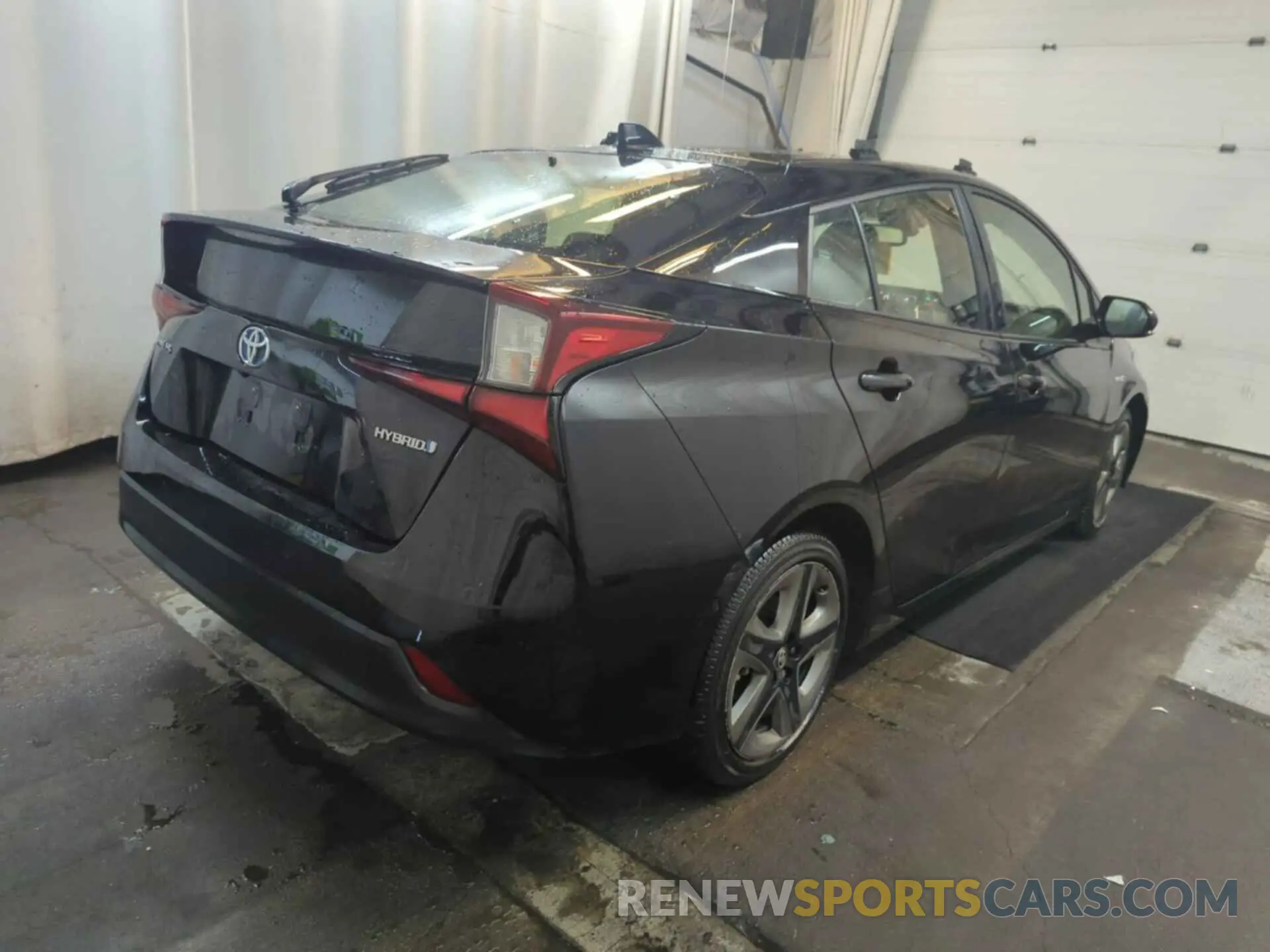 21 Photograph of a damaged car JTDKAMFU3N3160662 TOYOTA PRIUS 2022