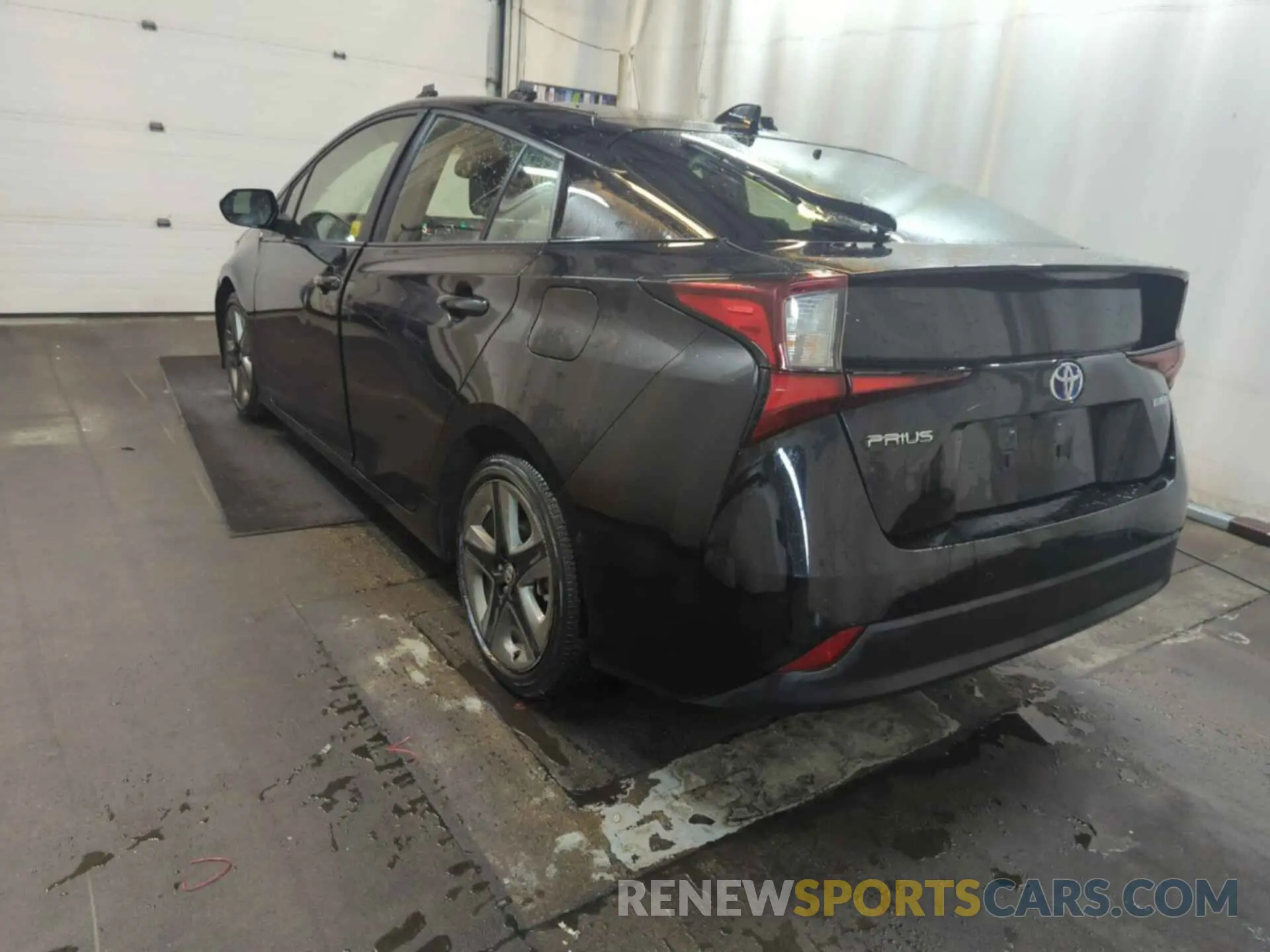 8 Photograph of a damaged car JTDKAMFU3N3160662 TOYOTA PRIUS 2022