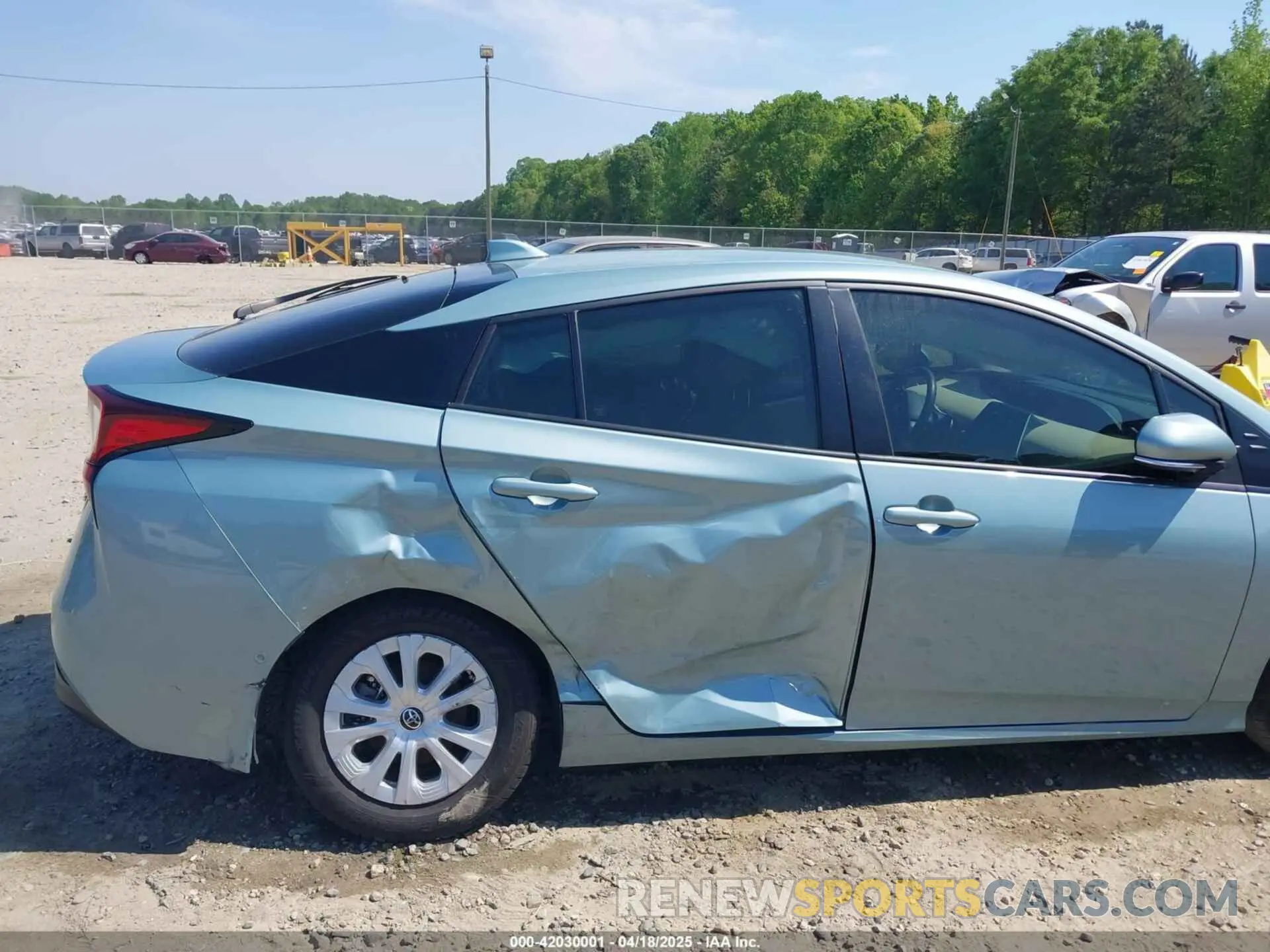 6 Photograph of a damaged car JTDKAMFU3N3173380 TOYOTA PRIUS 2022