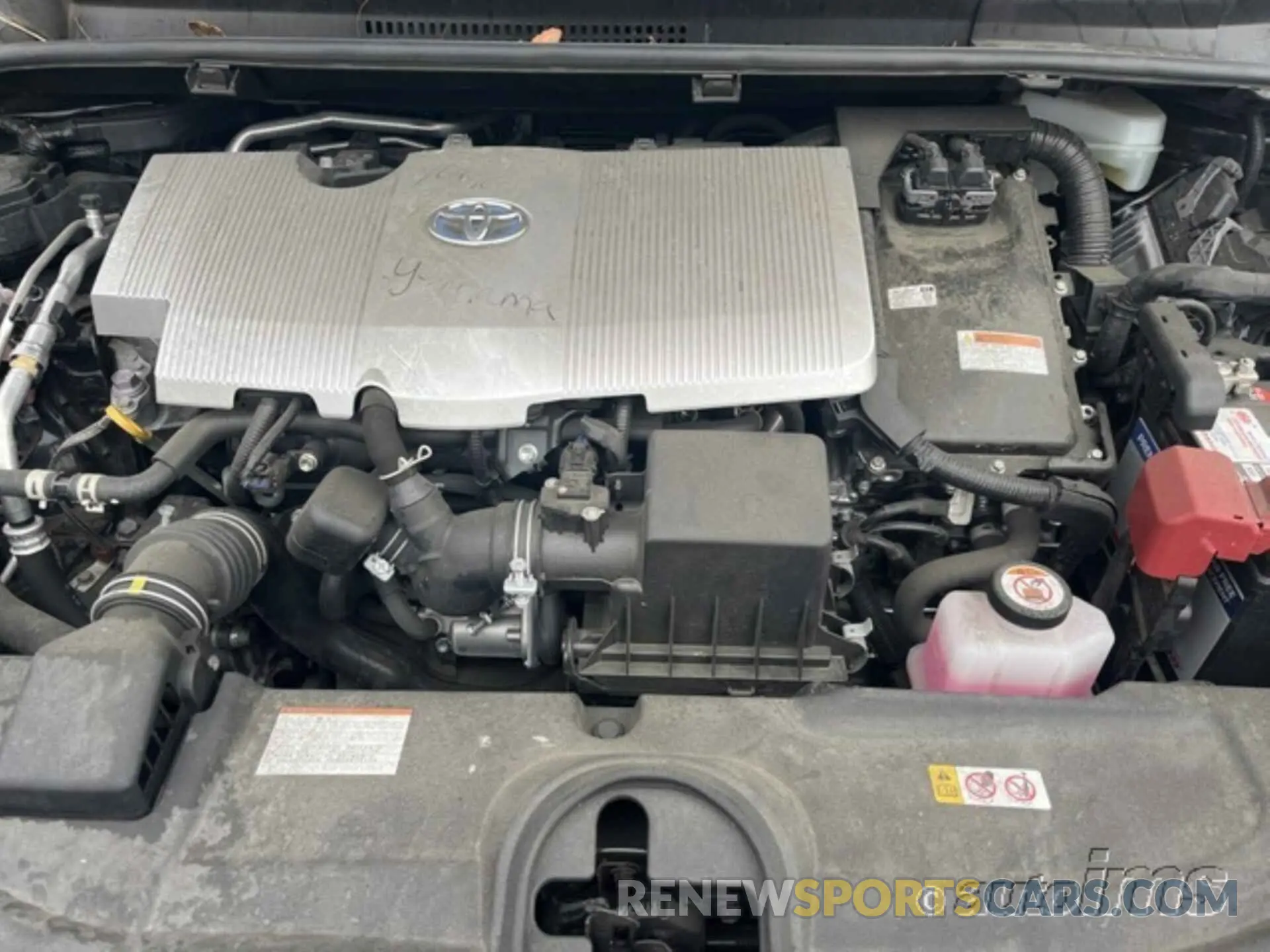 12 Фотография поврежденного автомобиля JTDKAMFU4N3159889 TOYOTA PRIUS 2022