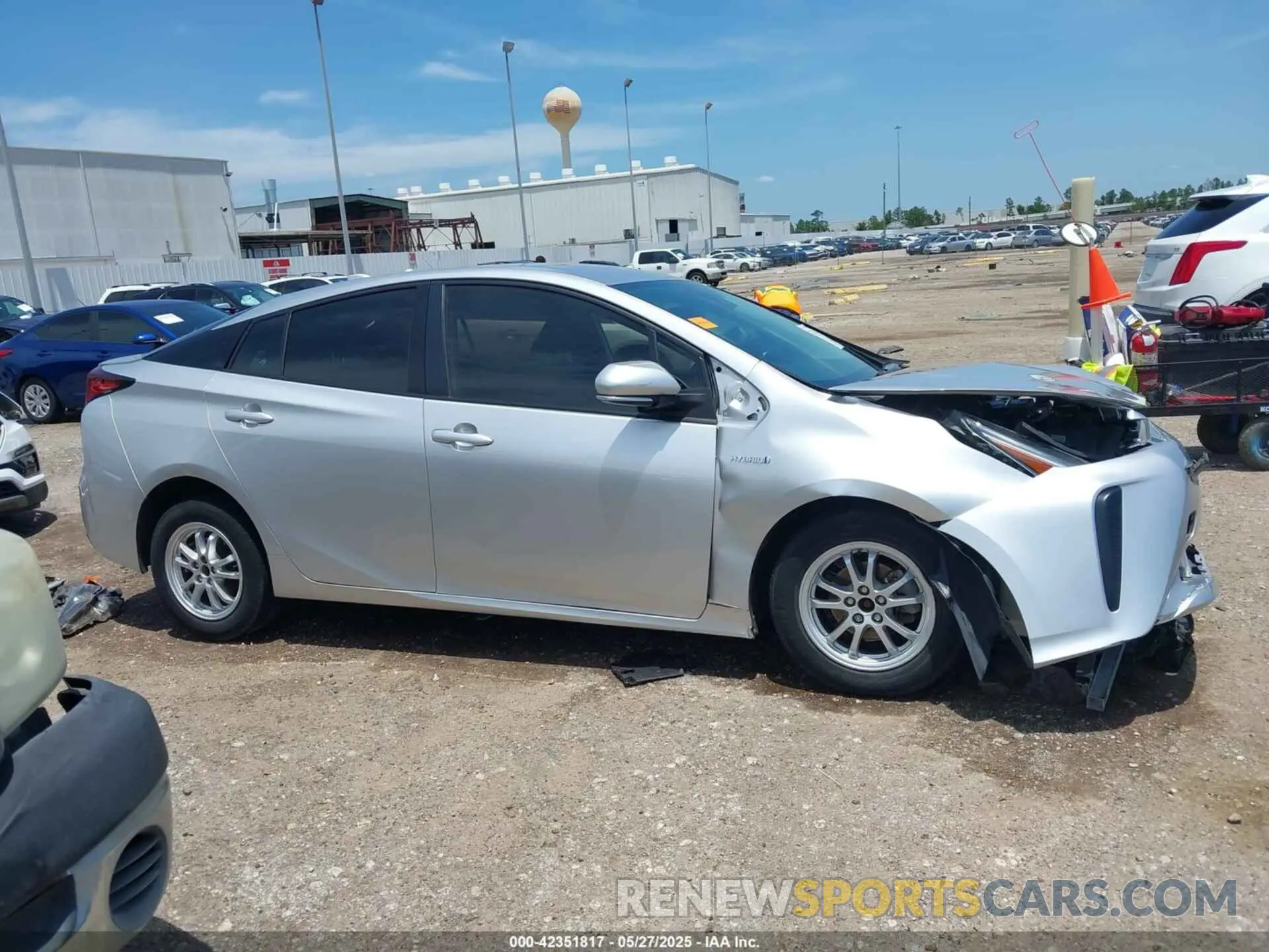 13 Photograph of a damaged car JTDKAMFU4N3170522 TOYOTA PRIUS 2022