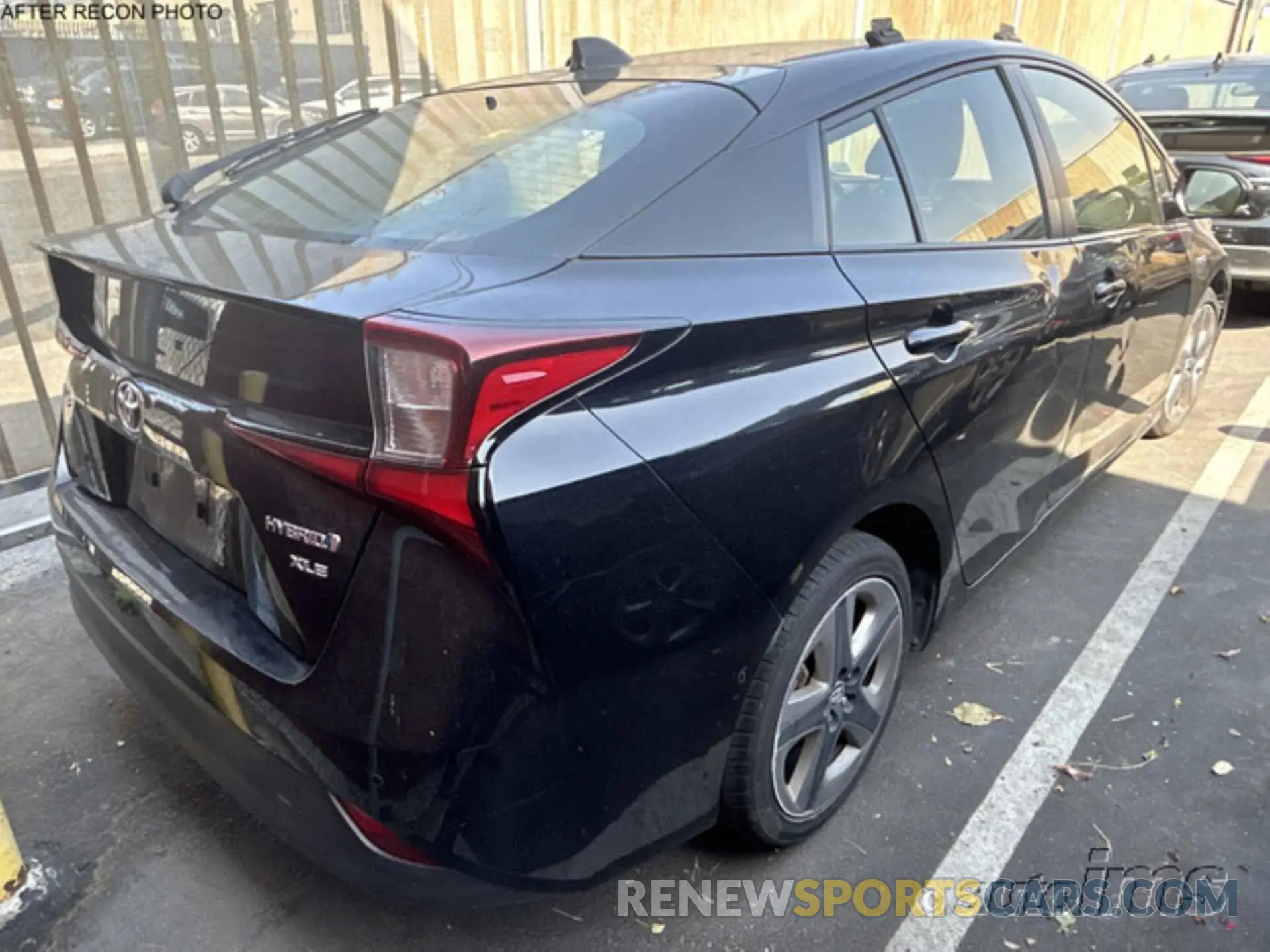17 Photograph of a damaged car JTDKAMFU5N3180380 TOYOTA PRIUS 2022