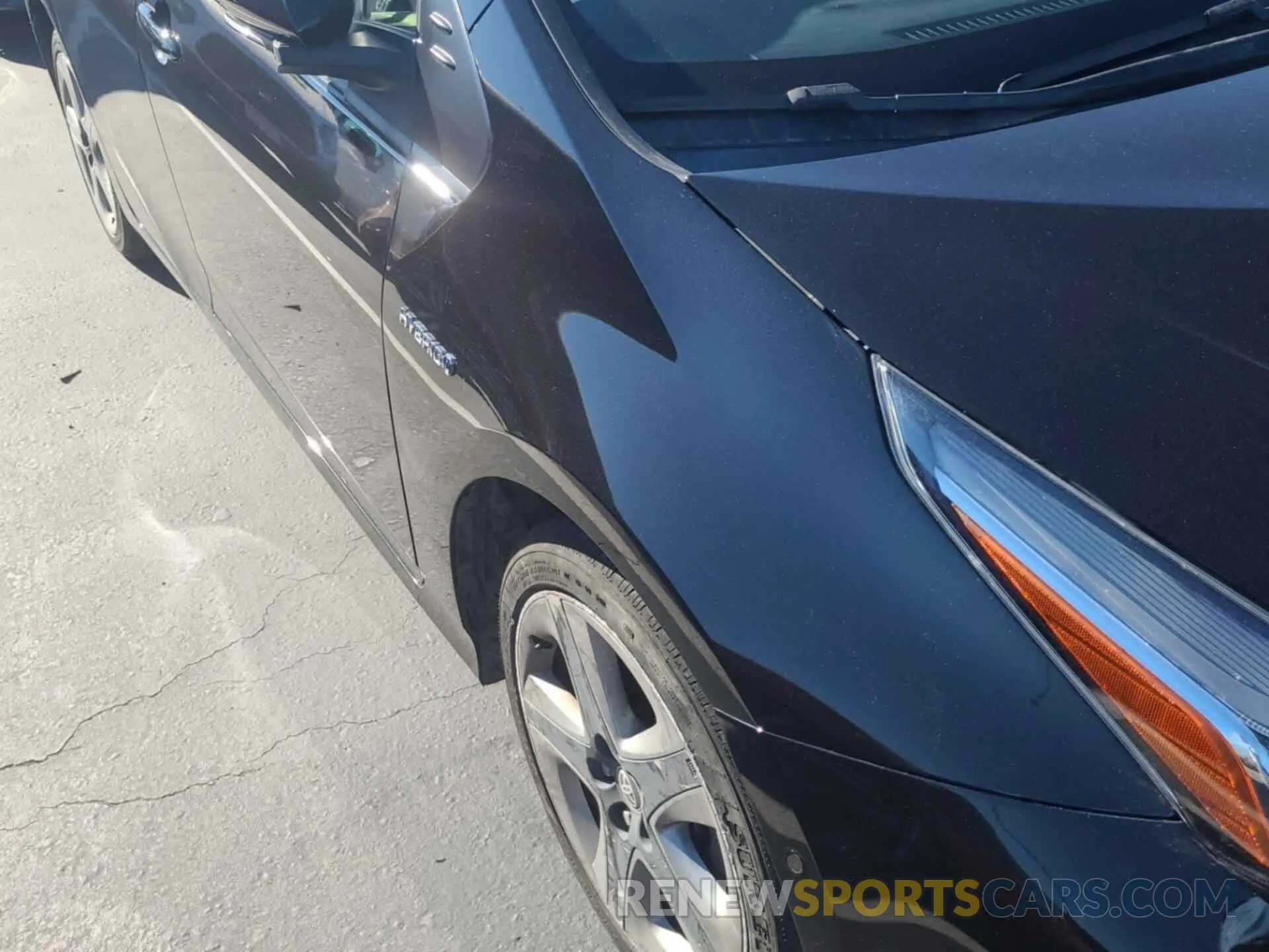 27 Photograph of a damaged car JTDKAMFU6N3160042 TOYOTA PRIUS 2022