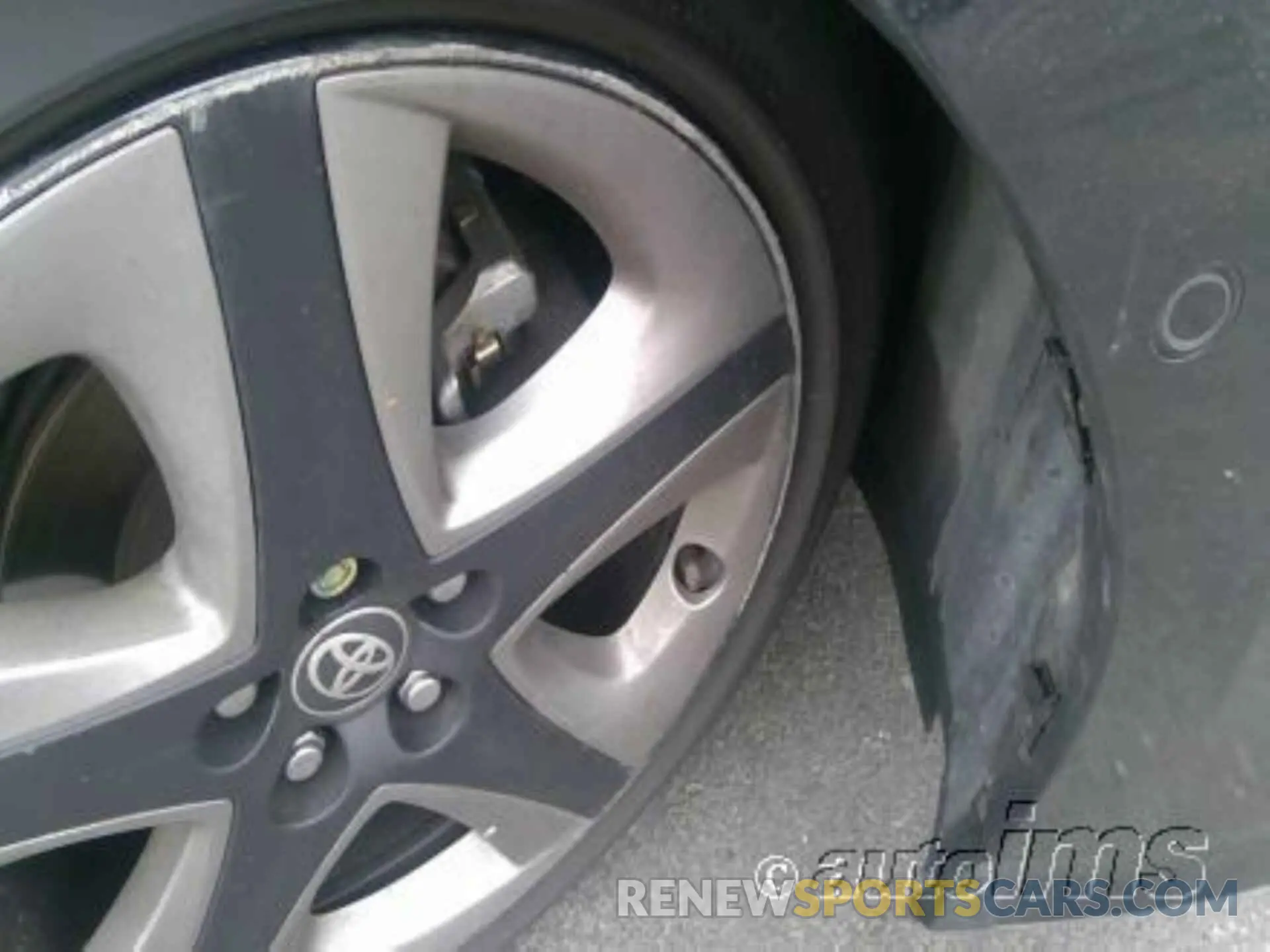 12 Фотография поврежденного автомобиля JTDKAMFU7N3178842 TOYOTA PRIUS 2022