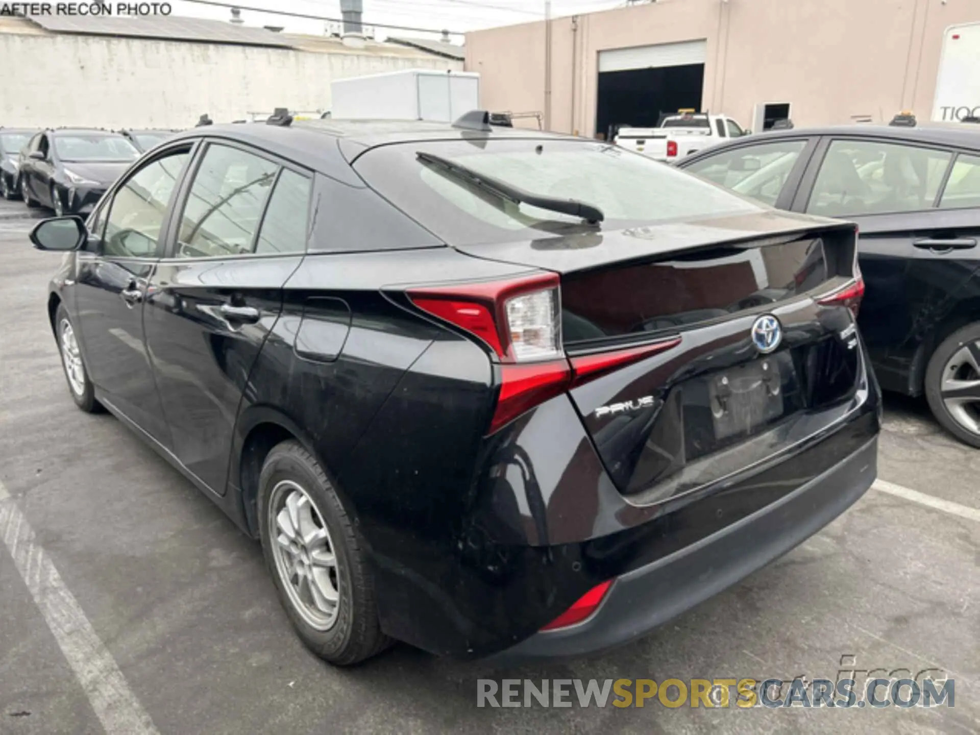 1 Фотография поврежденного автомобиля JTDKAMFU7N3180526 TOYOTA PRIUS 2022
