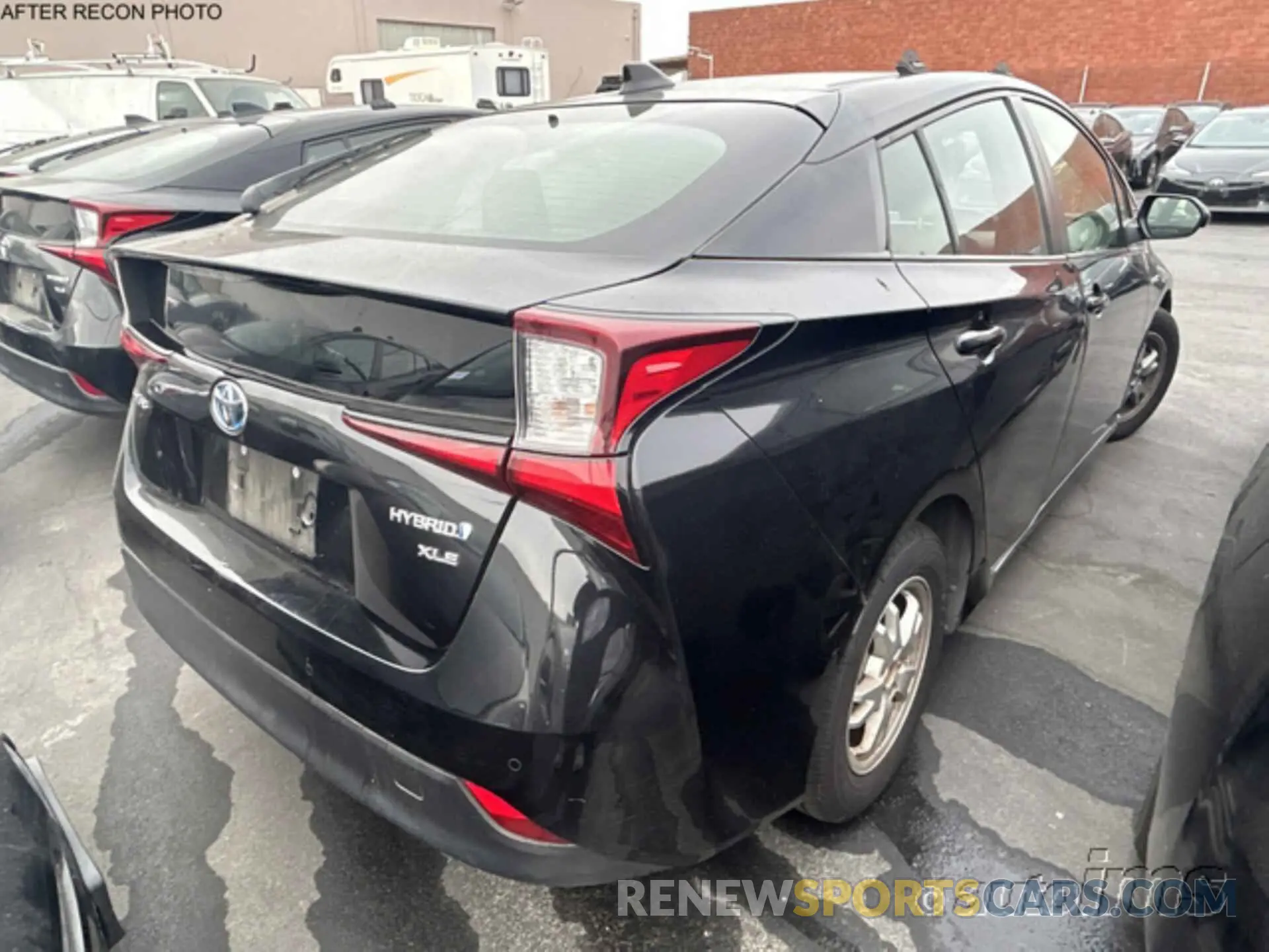 2 Photograph of a damaged car JTDKAMFU8N3159930 TOYOTA PRIUS 2022