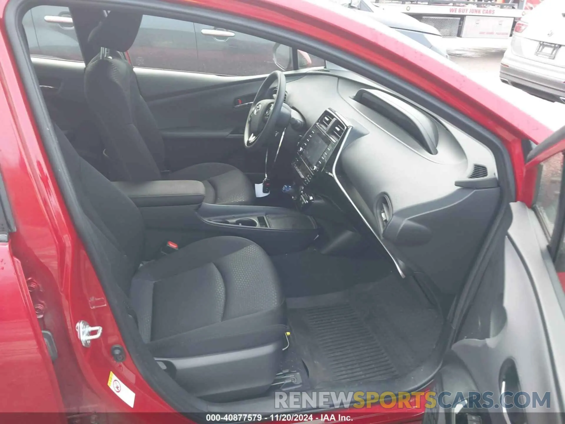 5 Photograph of a damaged car JTDKAMFU8N3163024 TOYOTA PRIUS 2022