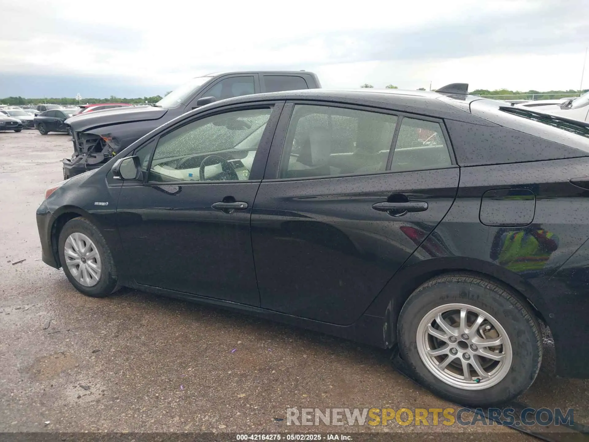 14 Фотография поврежденного автомобиля JTDKAMFU8N3168739 TOYOTA PRIUS 2022