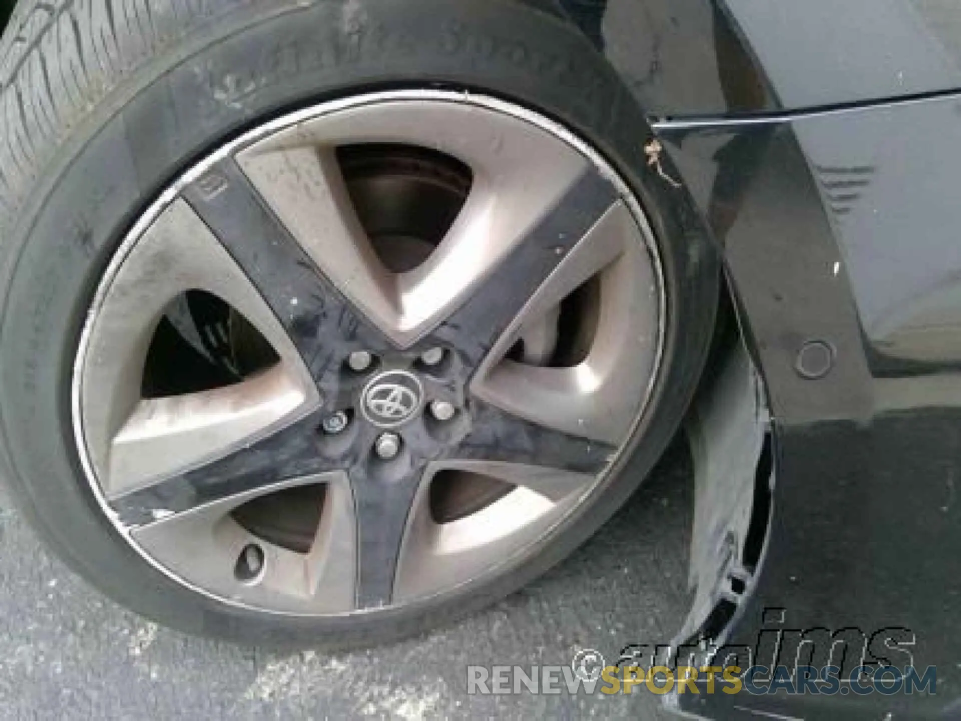 13 Фотография поврежденного автомобиля JTDKAMFU8N3180261 TOYOTA PRIUS 2022