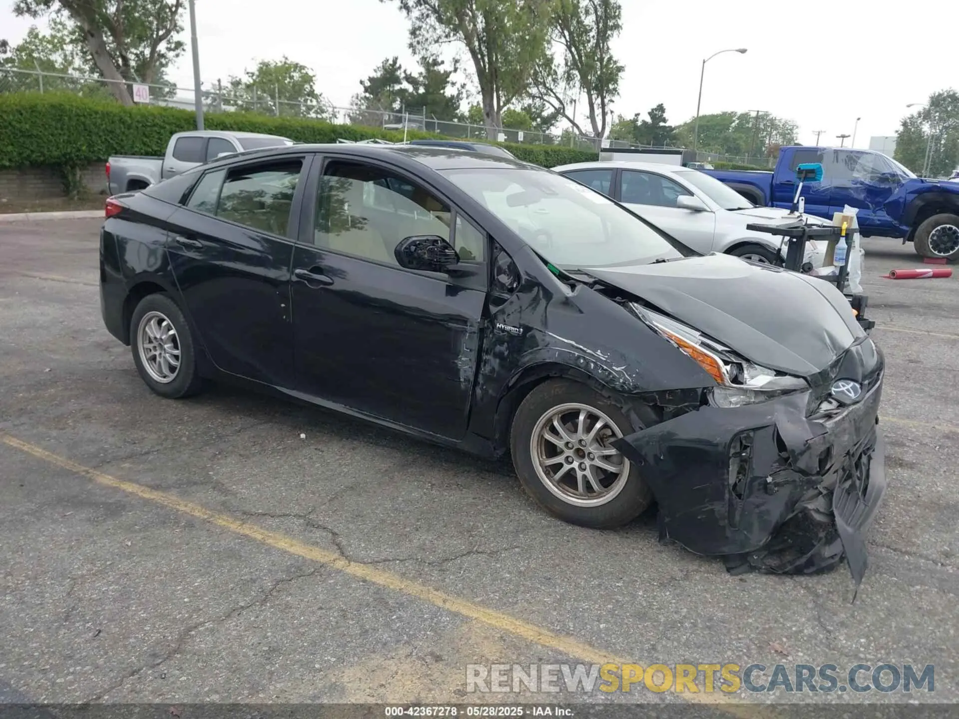 1 Фотография поврежденного автомобиля JTDKAMFU9N3155157 TOYOTA PRIUS 2022